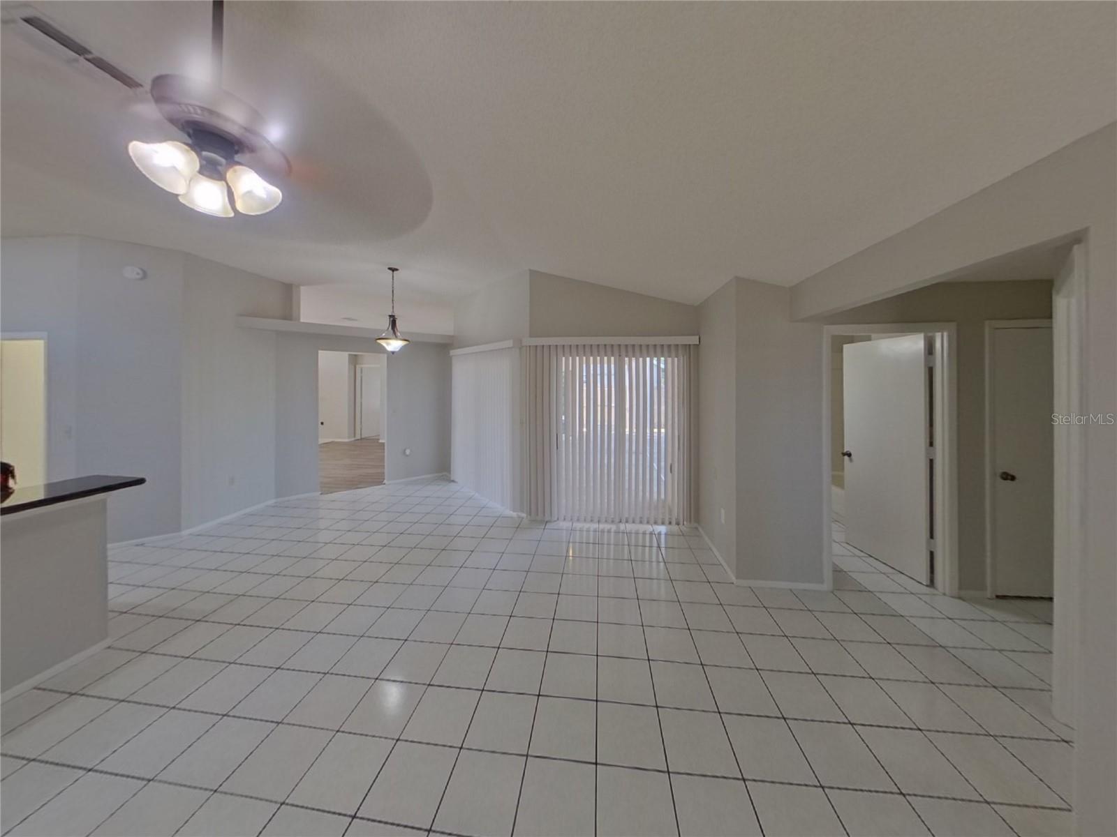 COUNTRY CLUB COURT SECOND SEC, BRADENTON, FL, 34205