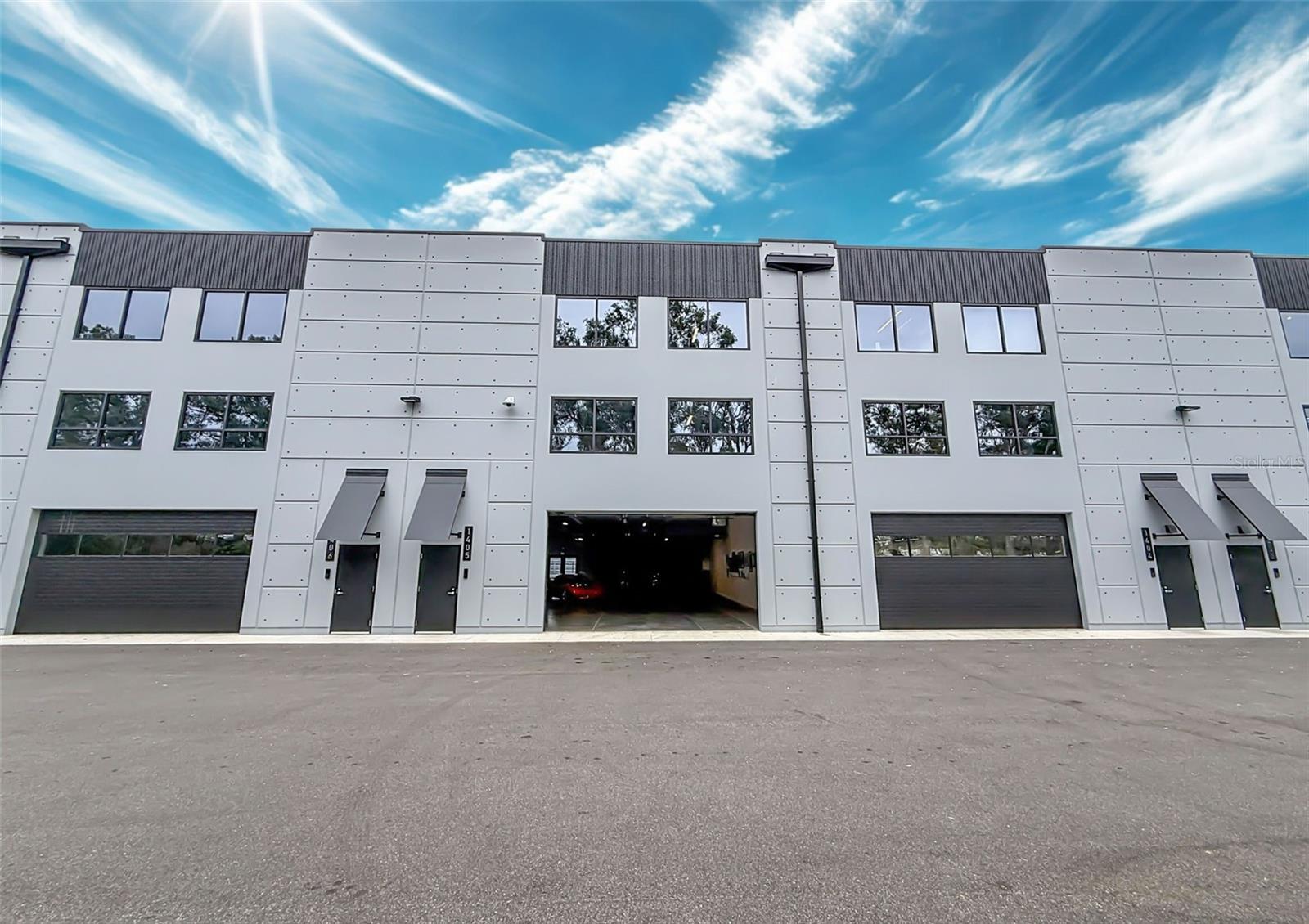 TB8445810 Property Photo