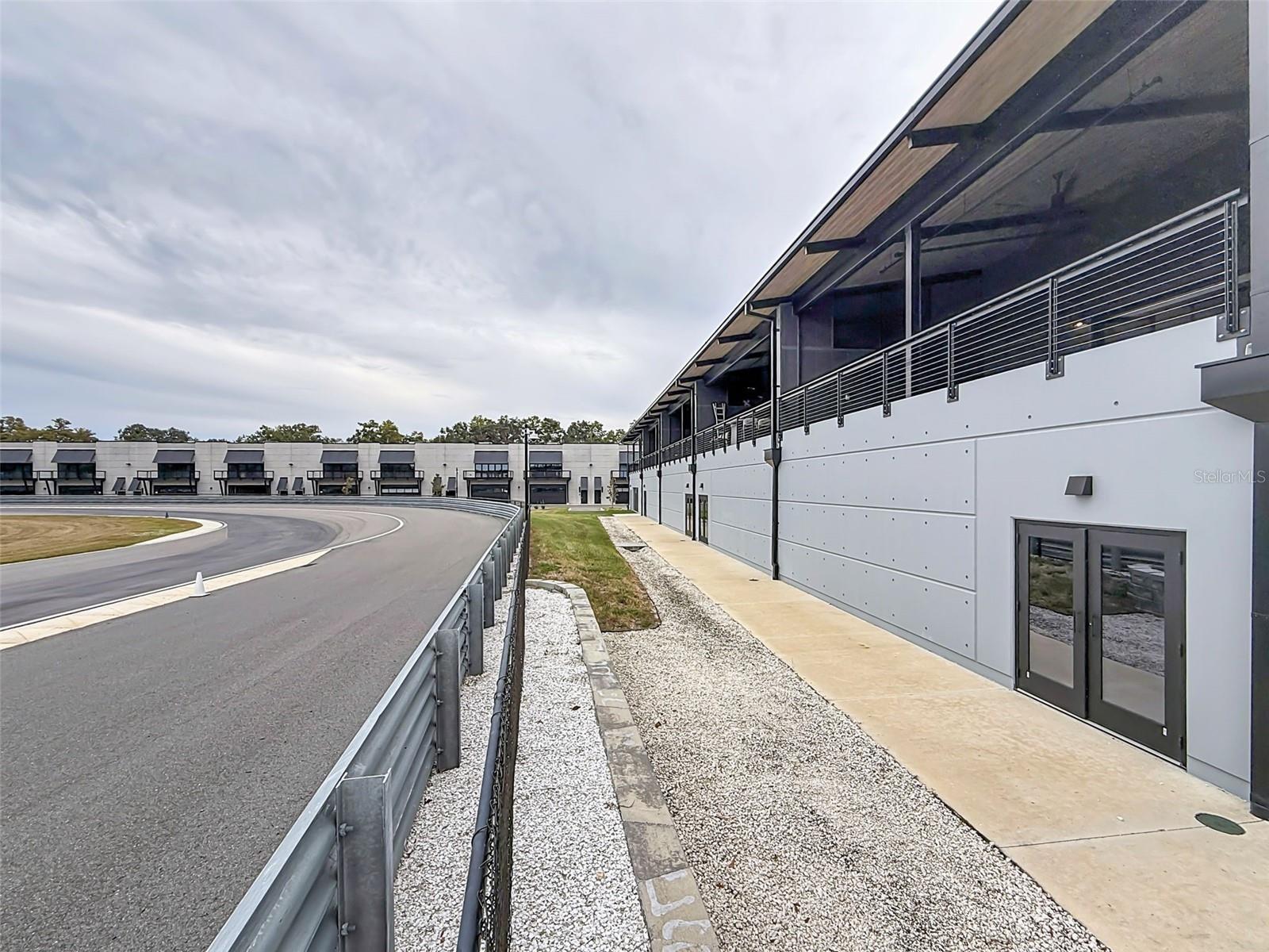 TB8445810 Property Photo