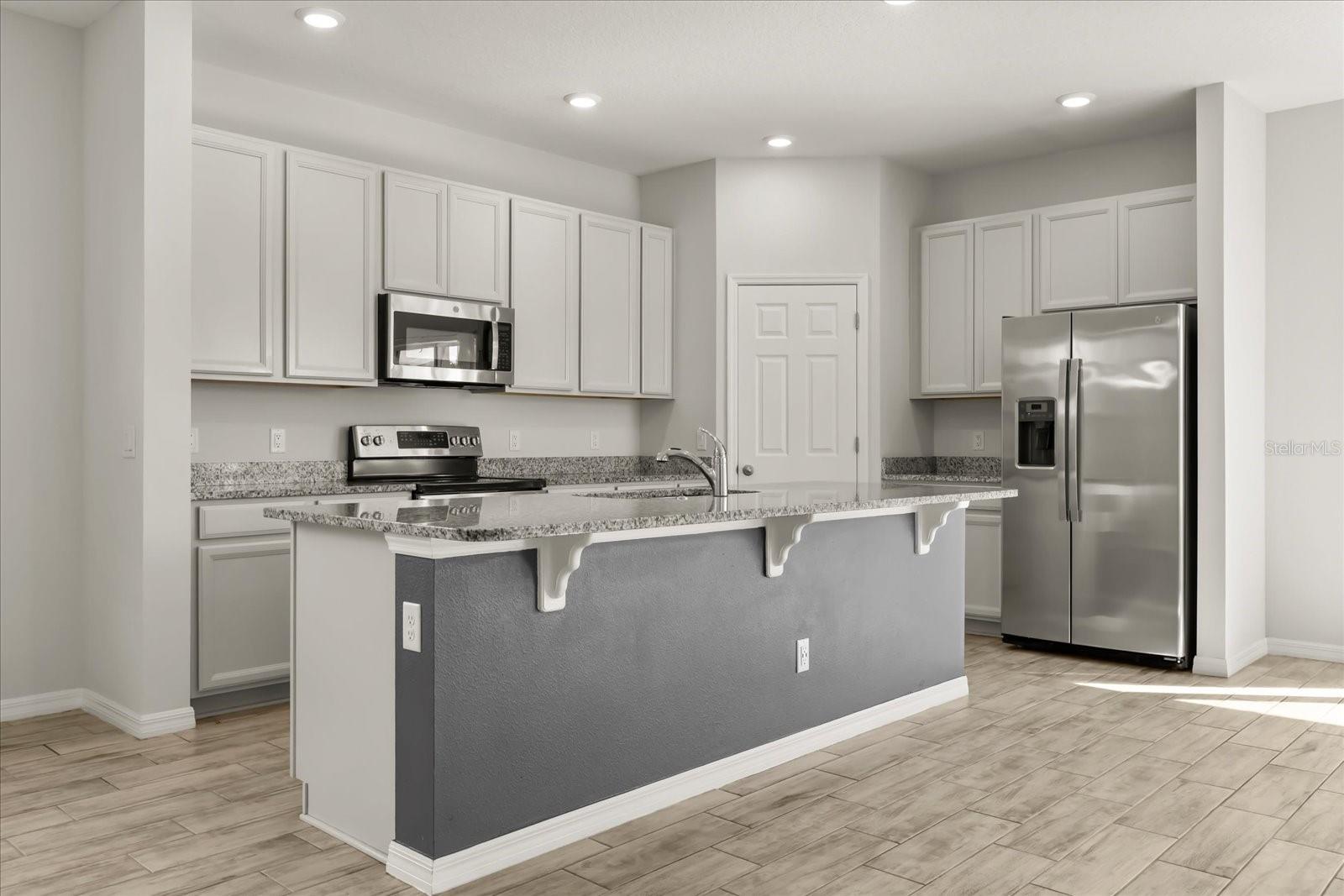 170 ABERDEEN ST, DAVENPORT, FL, 33896