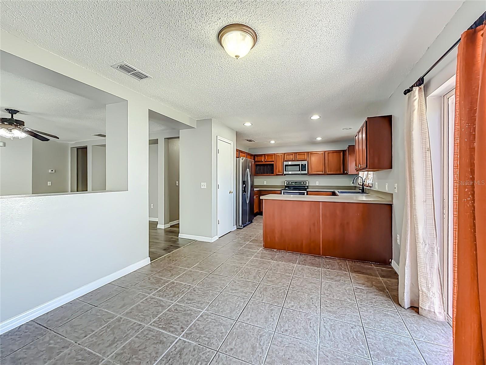 1961 KIMLYN CIR, KISSIMMEE, FL, 34758