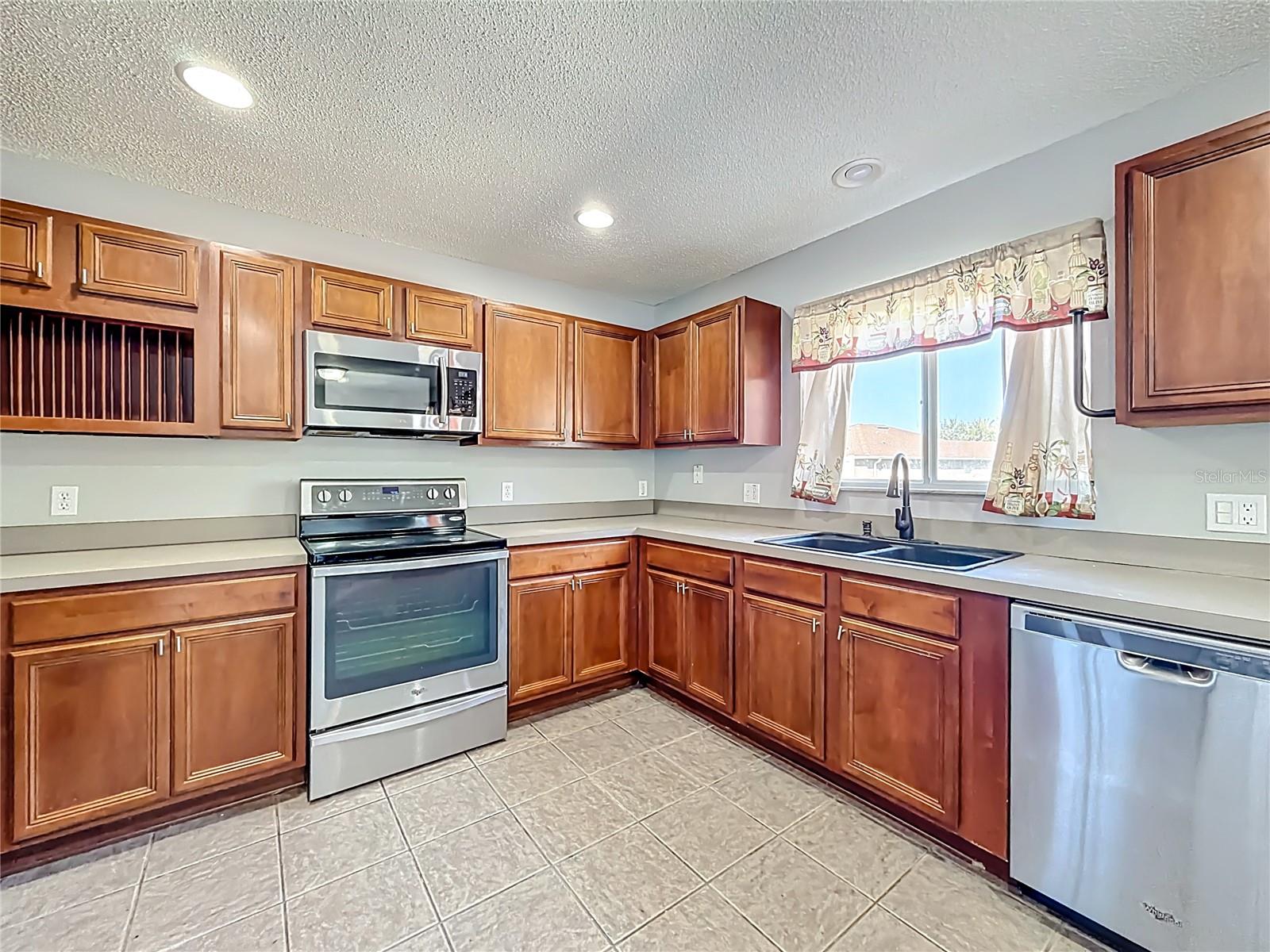 1961 KIMLYN CIR, KISSIMMEE, FL, 34758