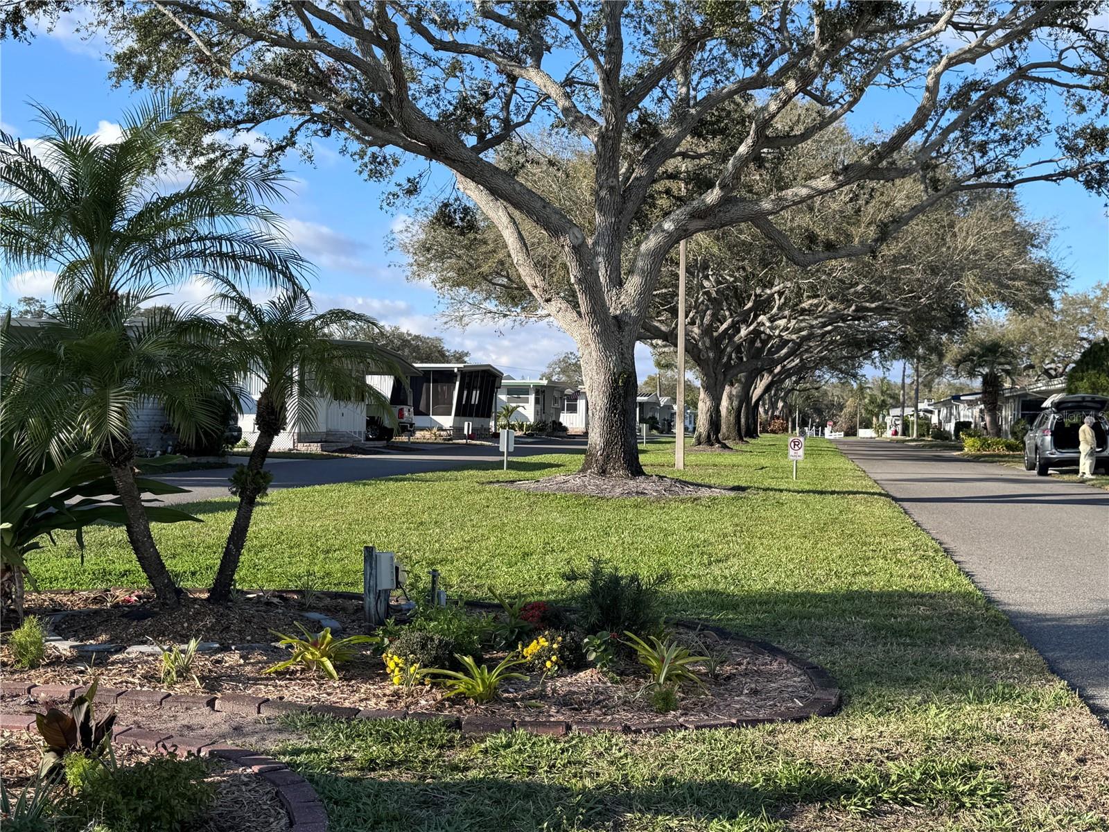 TB8445831 Property Photo