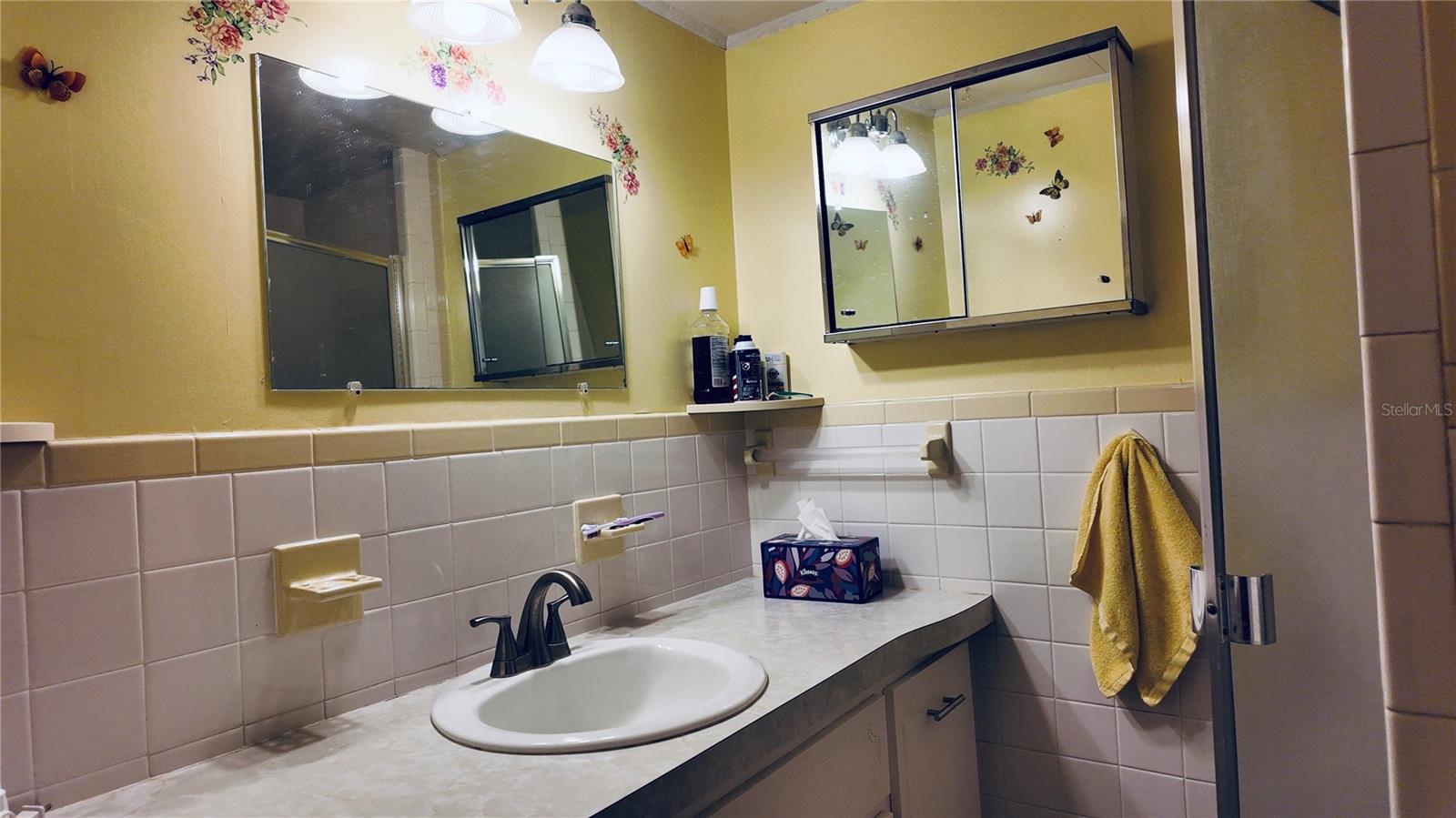 TB8445831 Property Photo