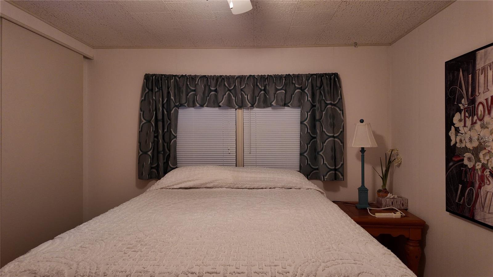 TB8445831 Property Photo