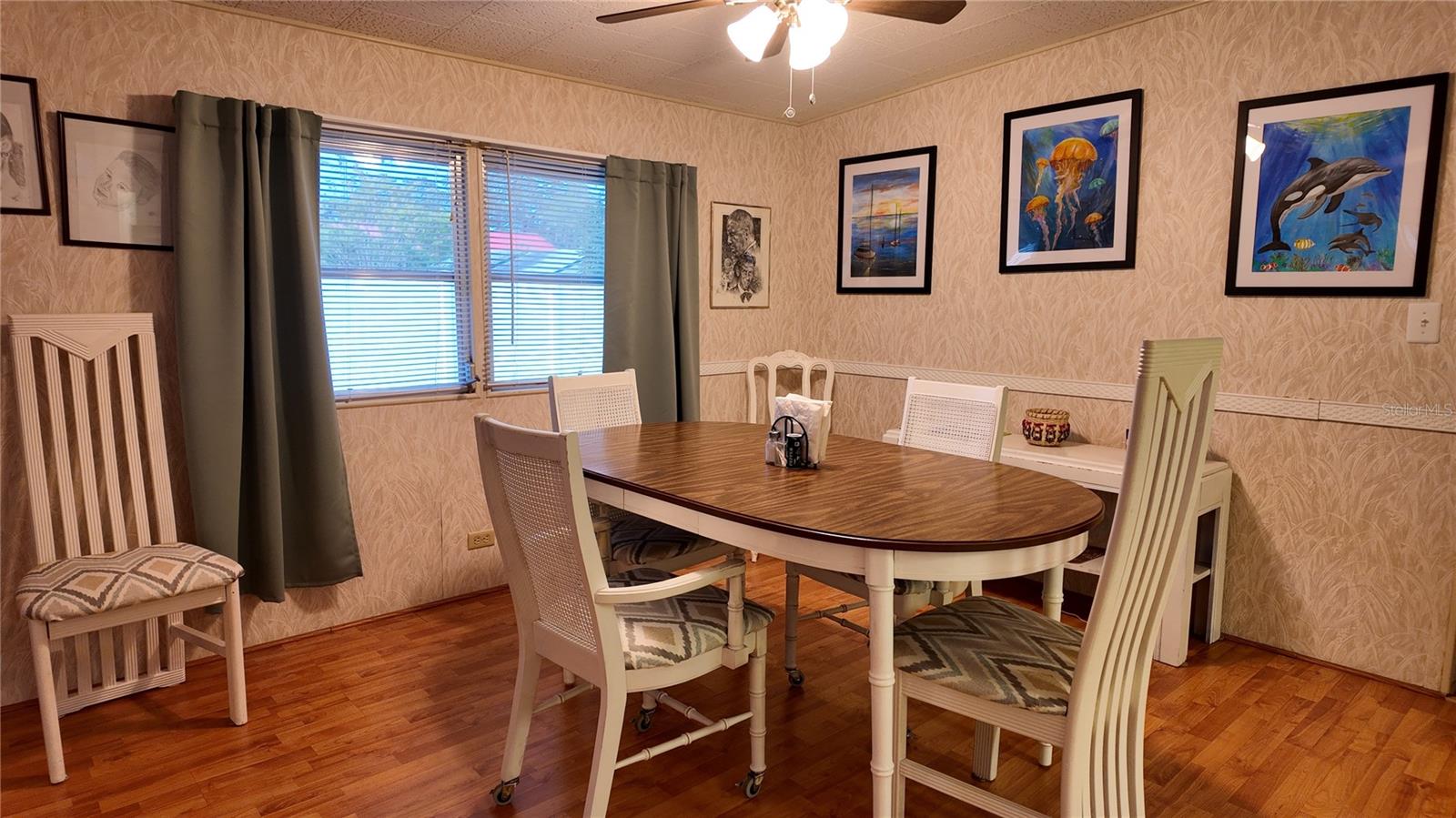 TB8445831 Property Photo