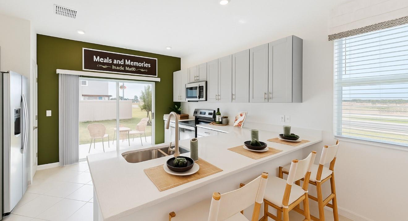 2004 VIEWFINDER STREET, KISSIMMEE, FL, 34758