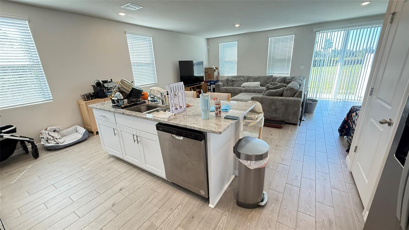 7583 MOMENTUM PKWY, WESLEY CHAPEL, FL, 33545