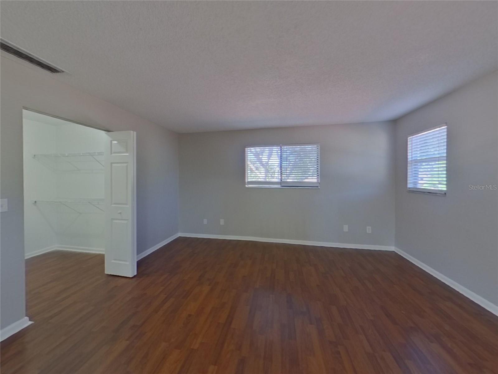 SANDPIPER, TAMPA, FL, 33615