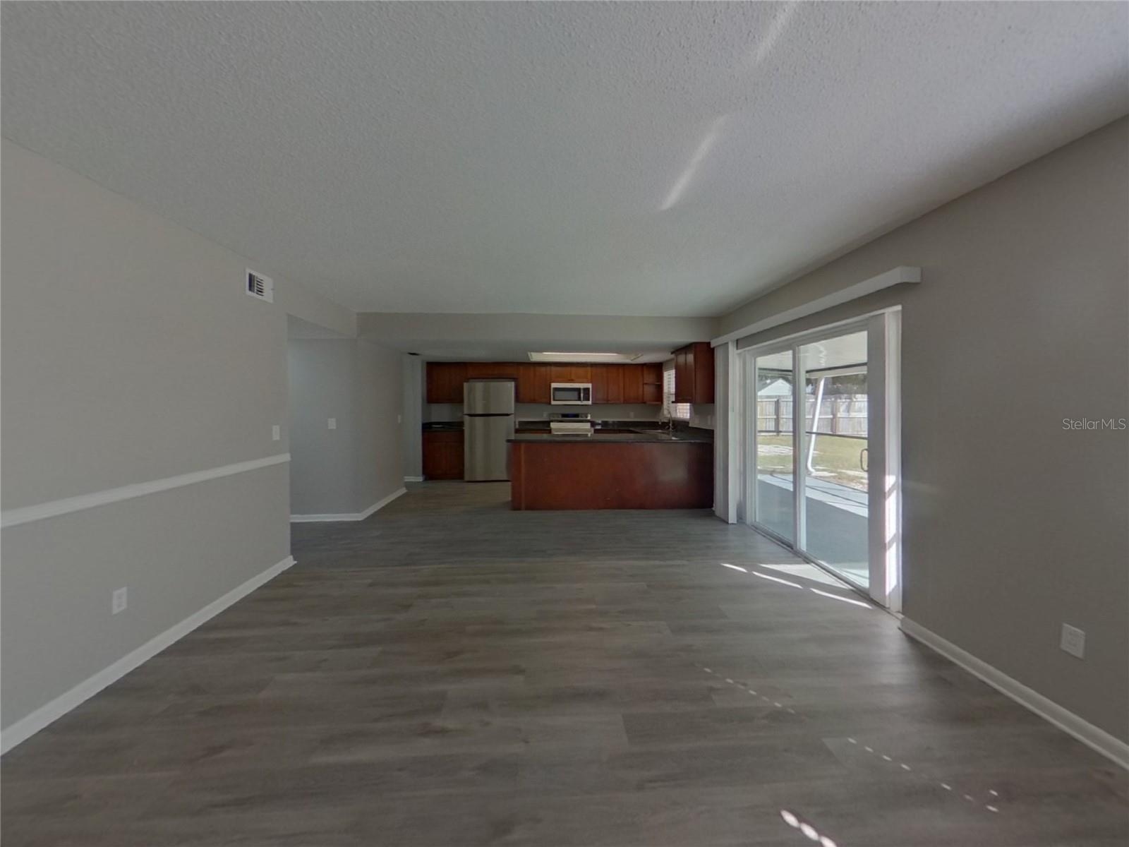 SANDPIPER, TAMPA, FL, 33615