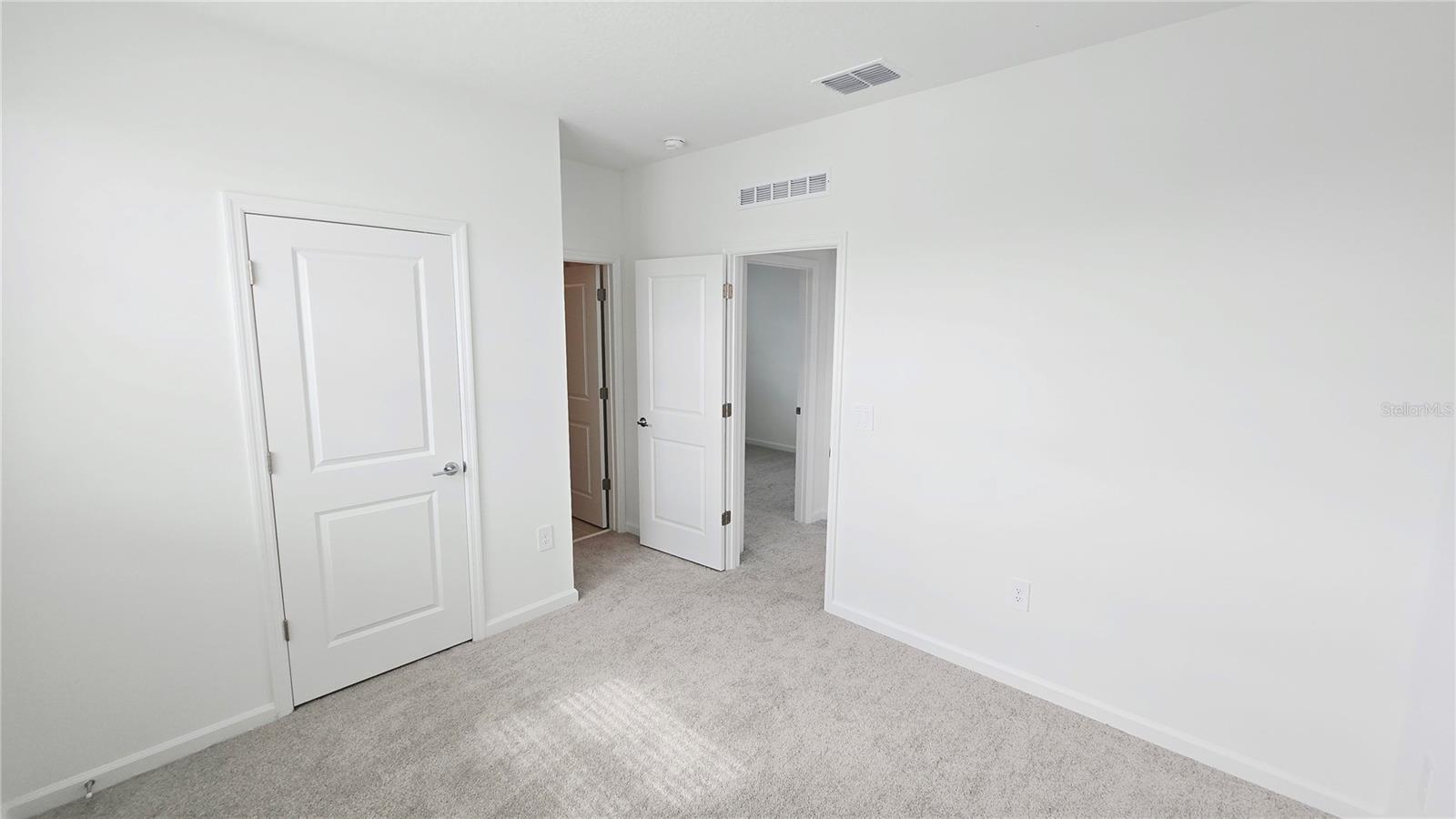 724 SQUIRE AVE, DEBARY, FL, 32713