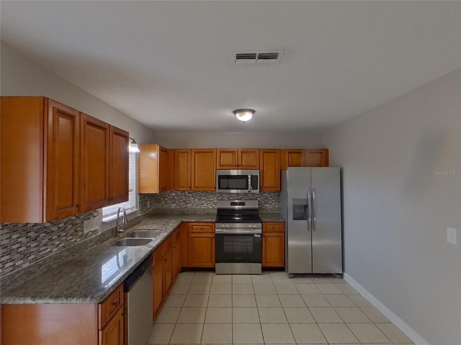 CLEAR VIEW MANOR UNIT TWO, BRADENTON, FL, 34205