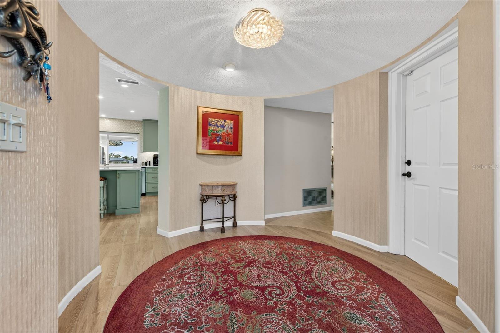 4712 OVERLOOK DR NE, ST PETERSBURG, FL, 33703