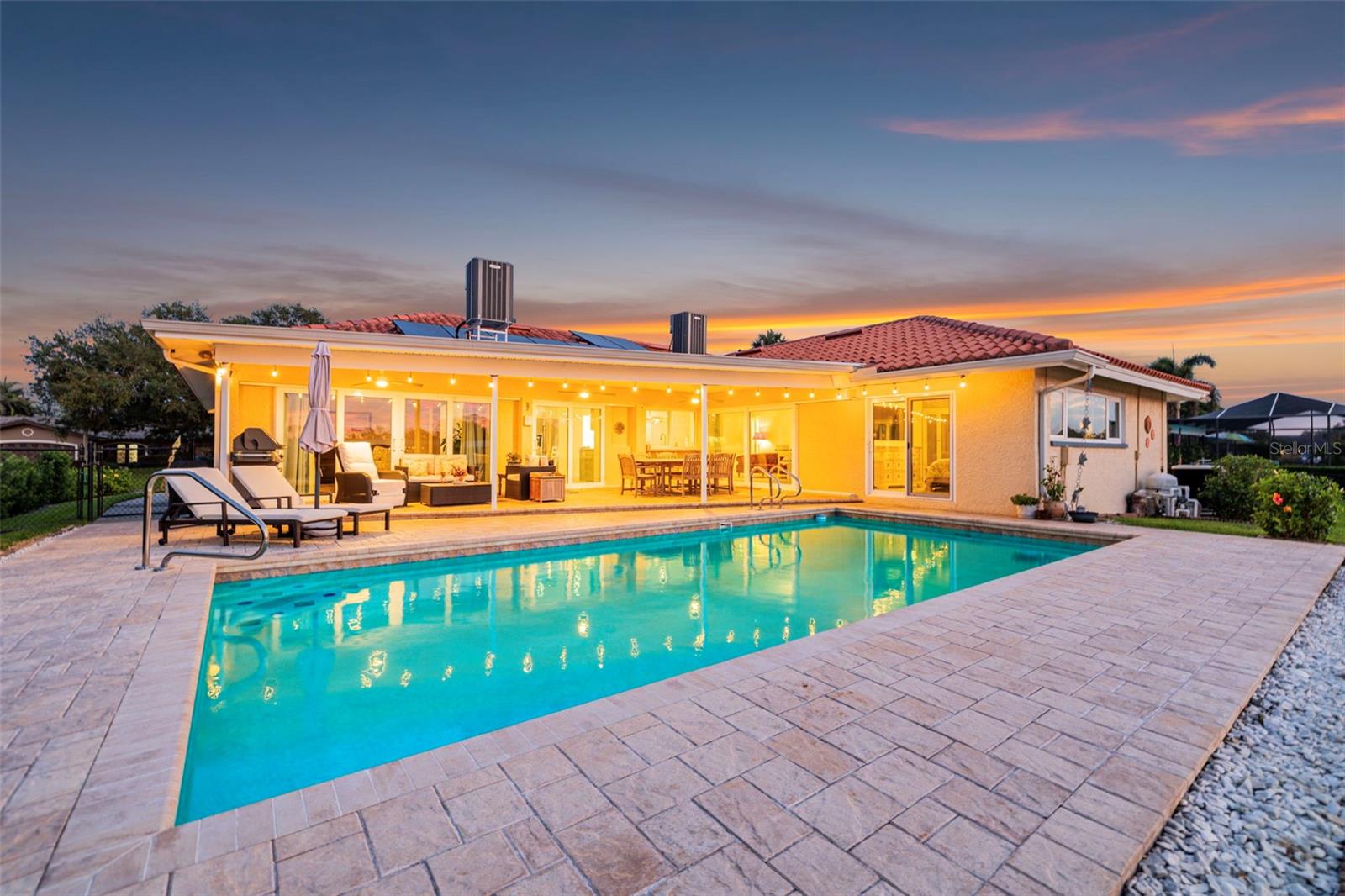 4712 OVERLOOK DR NE, ST PETERSBURG, FL, 33703