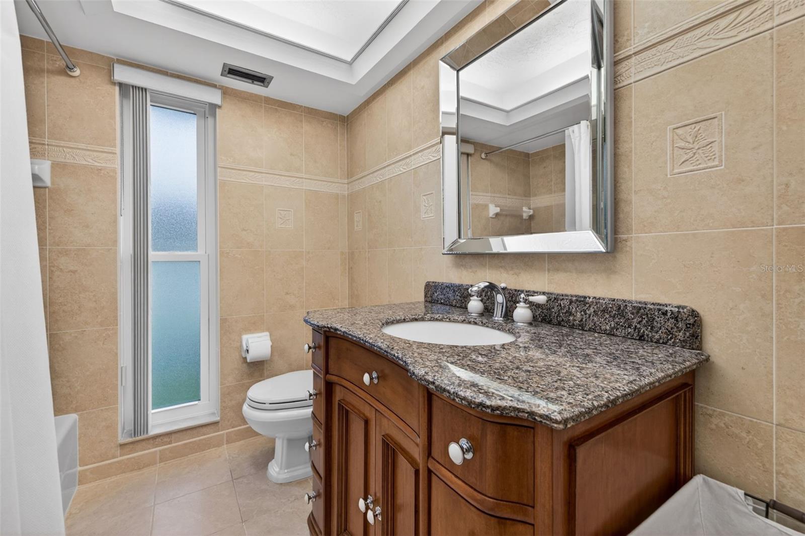 4712 OVERLOOK DR NE, ST PETERSBURG, FL, 33703