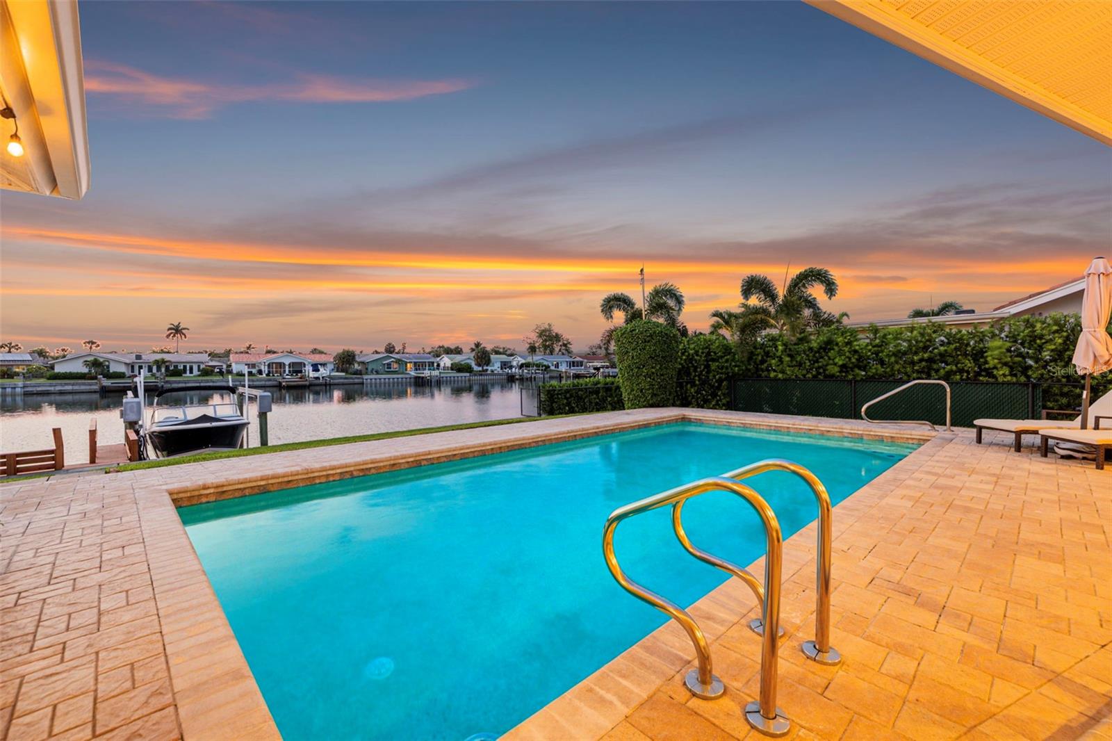 4712 OVERLOOK DR NE, ST PETERSBURG, FL, 33703