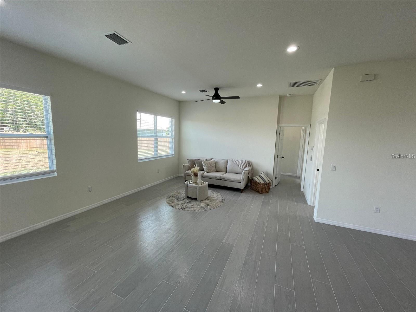 916 DOGWOOD CIR, SEBRING, FL, 33876