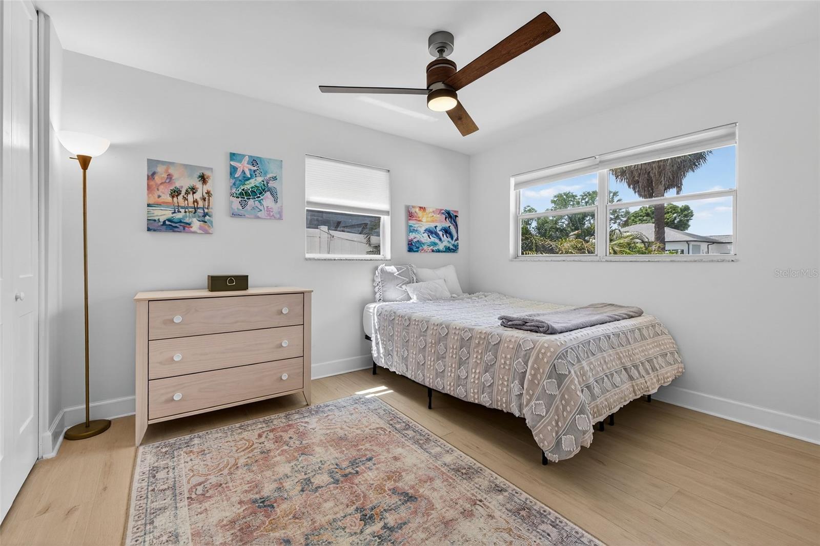 4100 13TH LN NE, ST PETERSBURG, FL, 33703