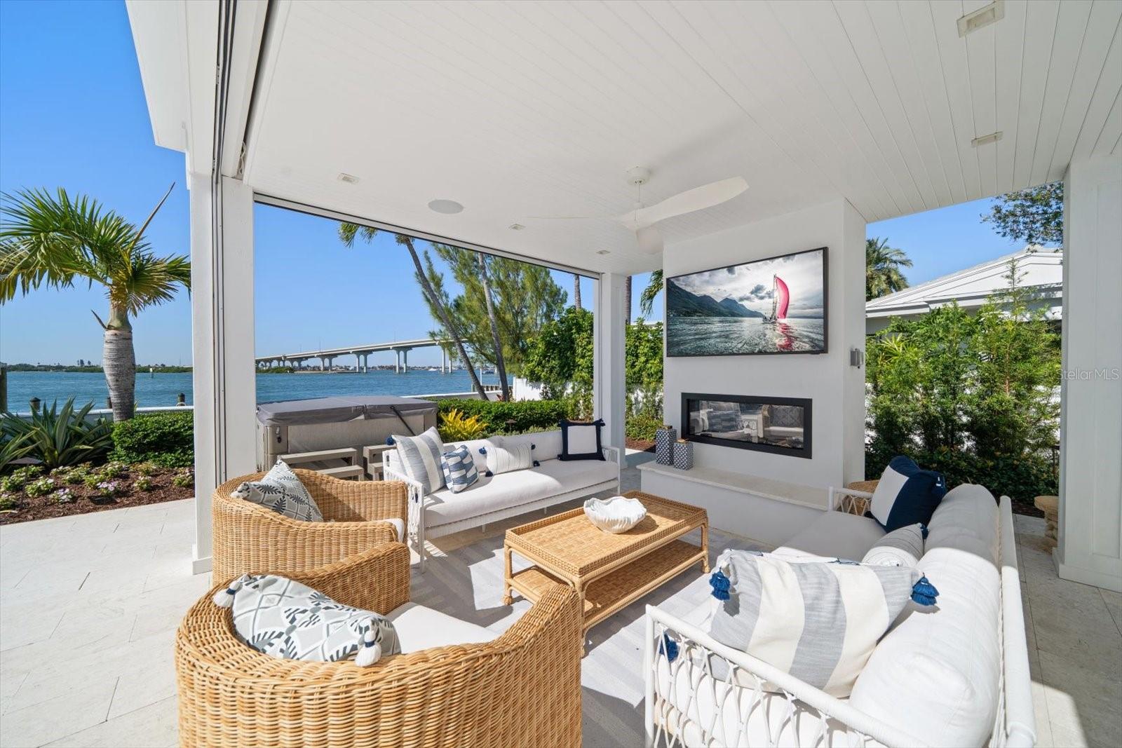 TB8445894 Property Photo