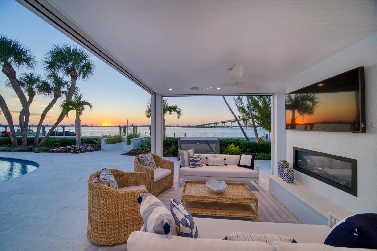 TB8445894 Property Photo