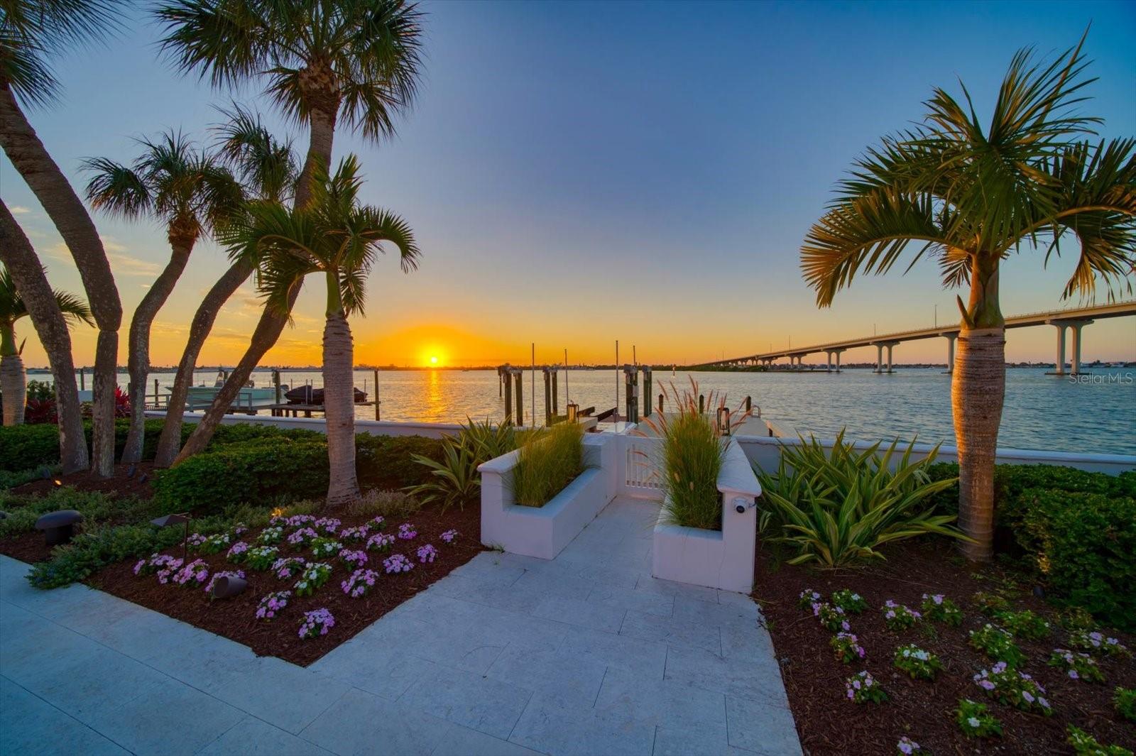 TB8445894 Property Photo