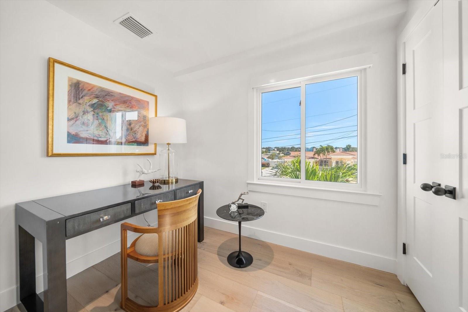 TB8445894 Property Photo