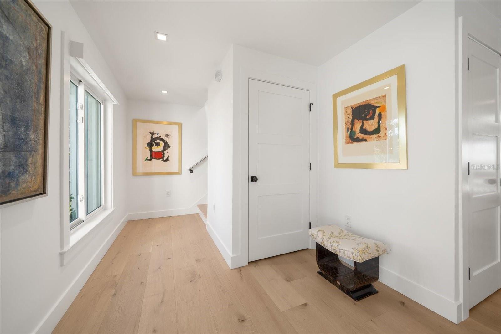 TB8445894 Property Photo