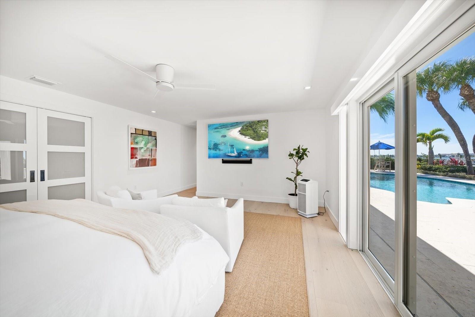 TB8445894 Property Photo