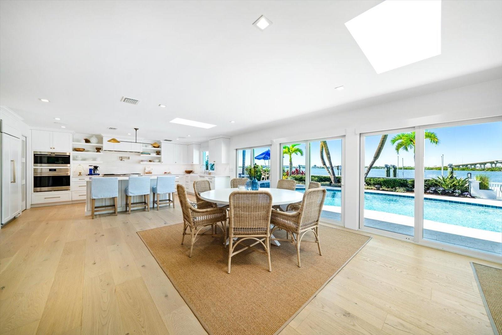 TB8445894 Property Photo