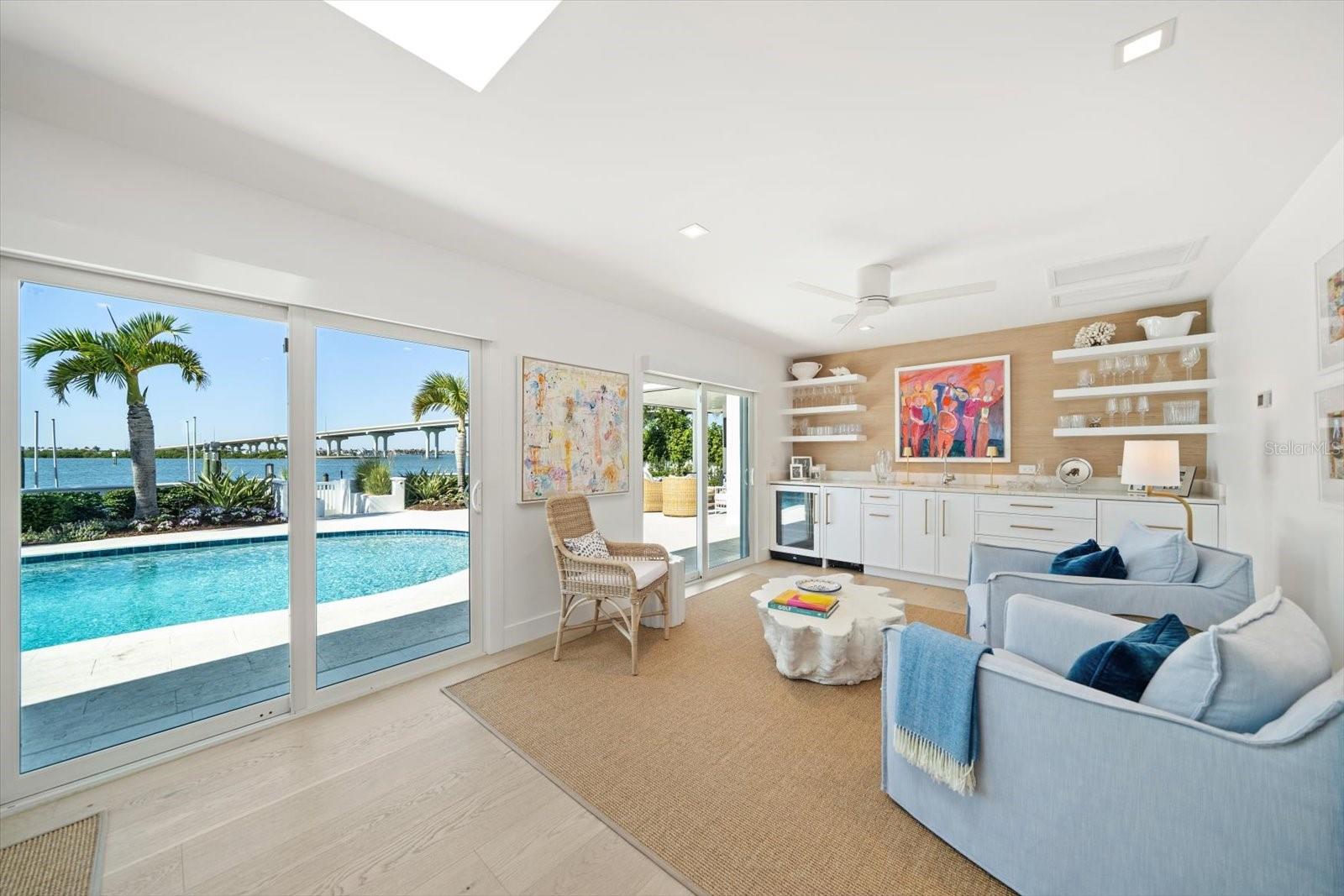 TB8445894 Property Photo