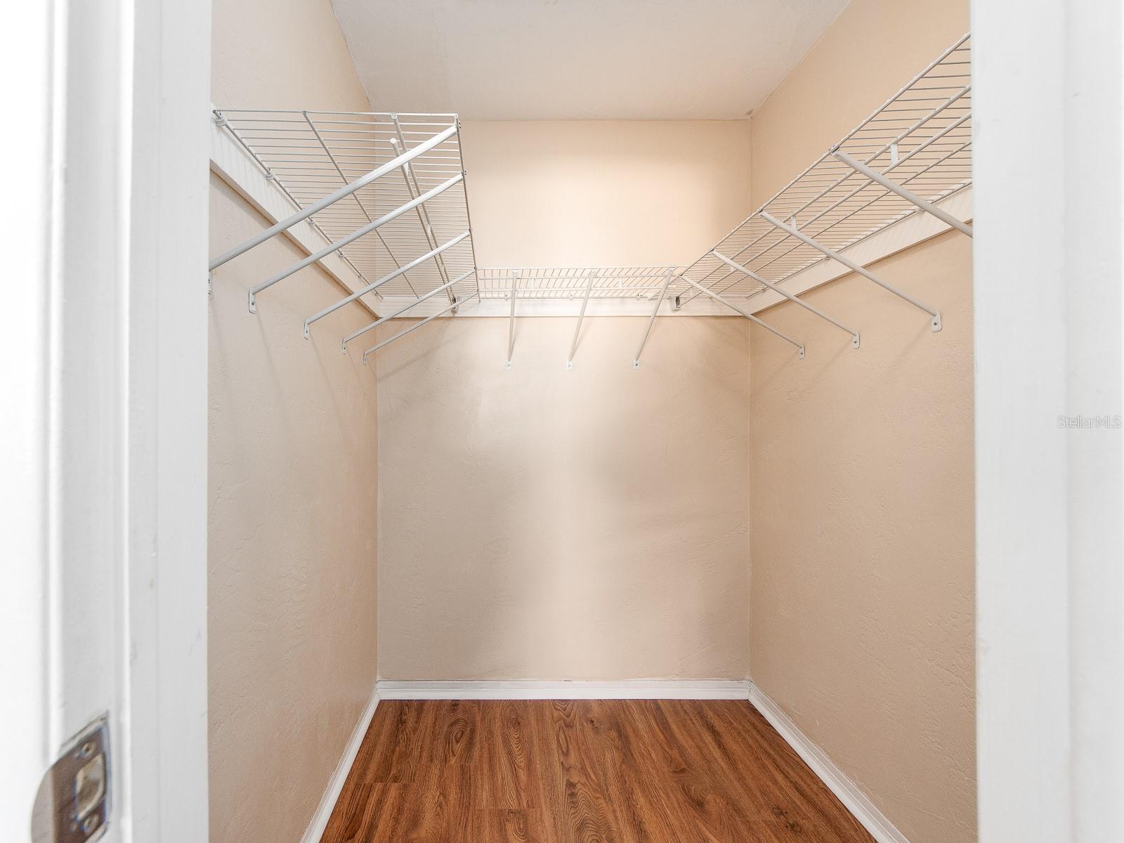 9157 140TH WAY, SEMINOLE, FL, 33776