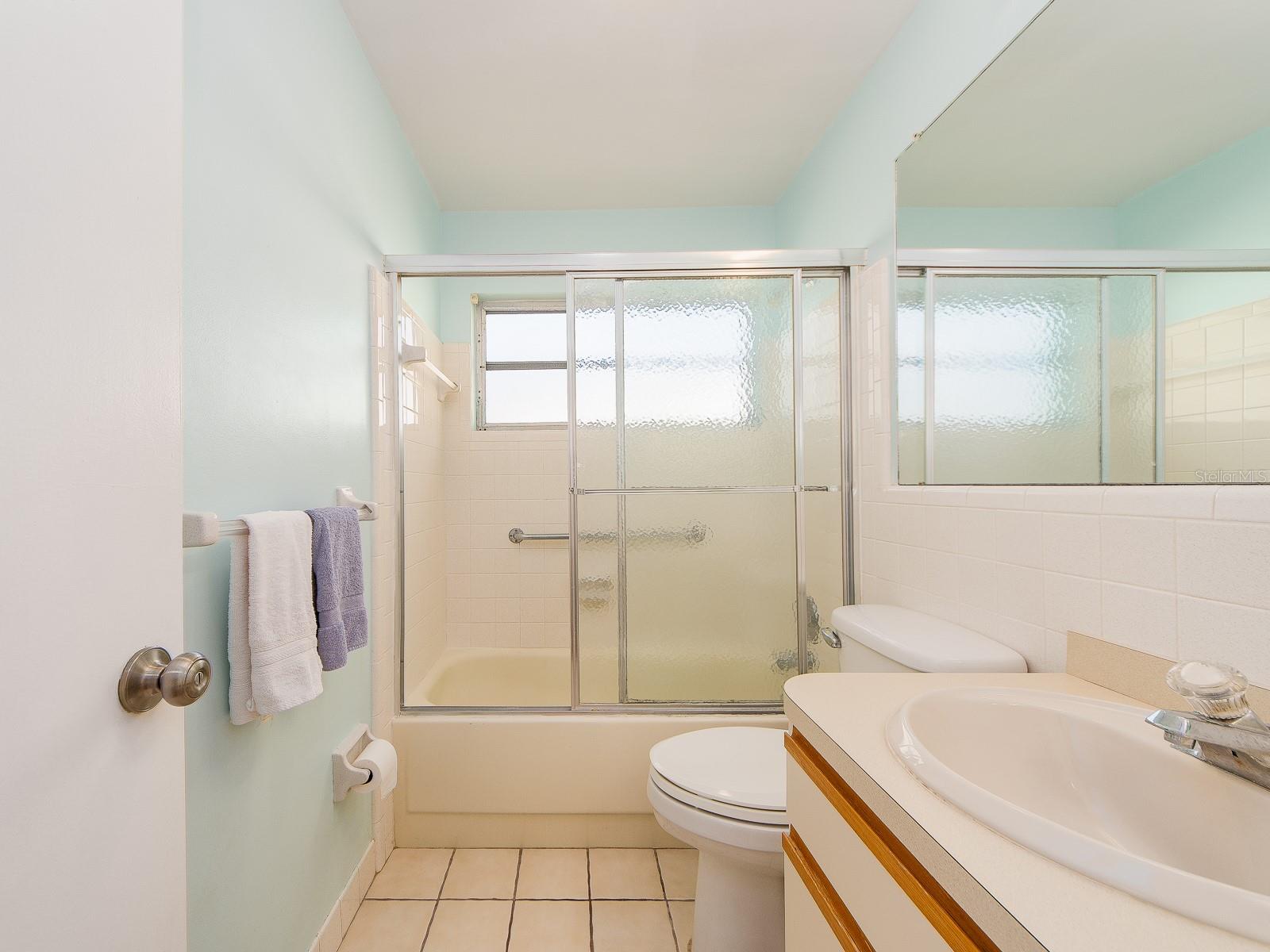 9157 140TH WAY, SEMINOLE, FL, 33776