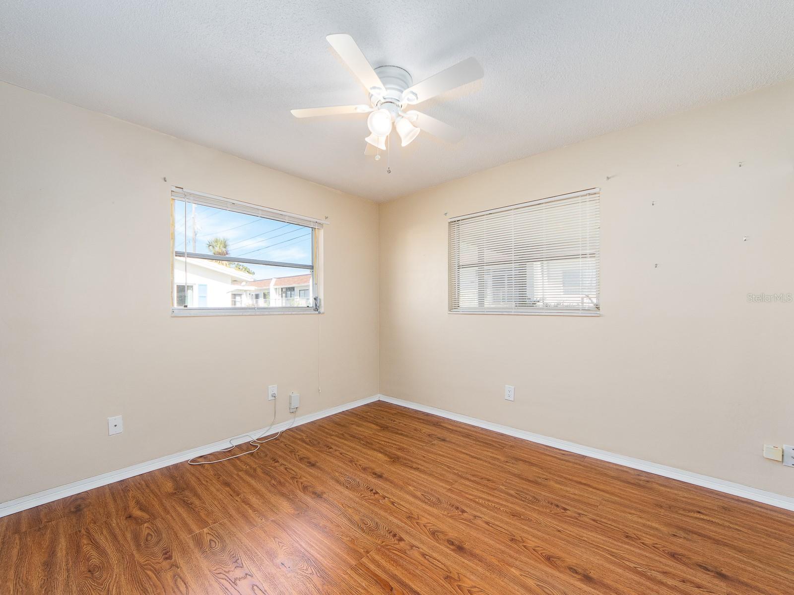 9157 140TH WAY, SEMINOLE, FL, 33776