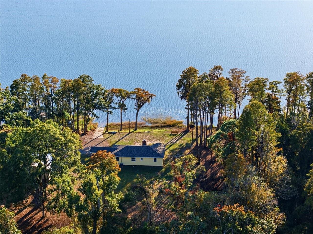 TB8445915 Property Photo