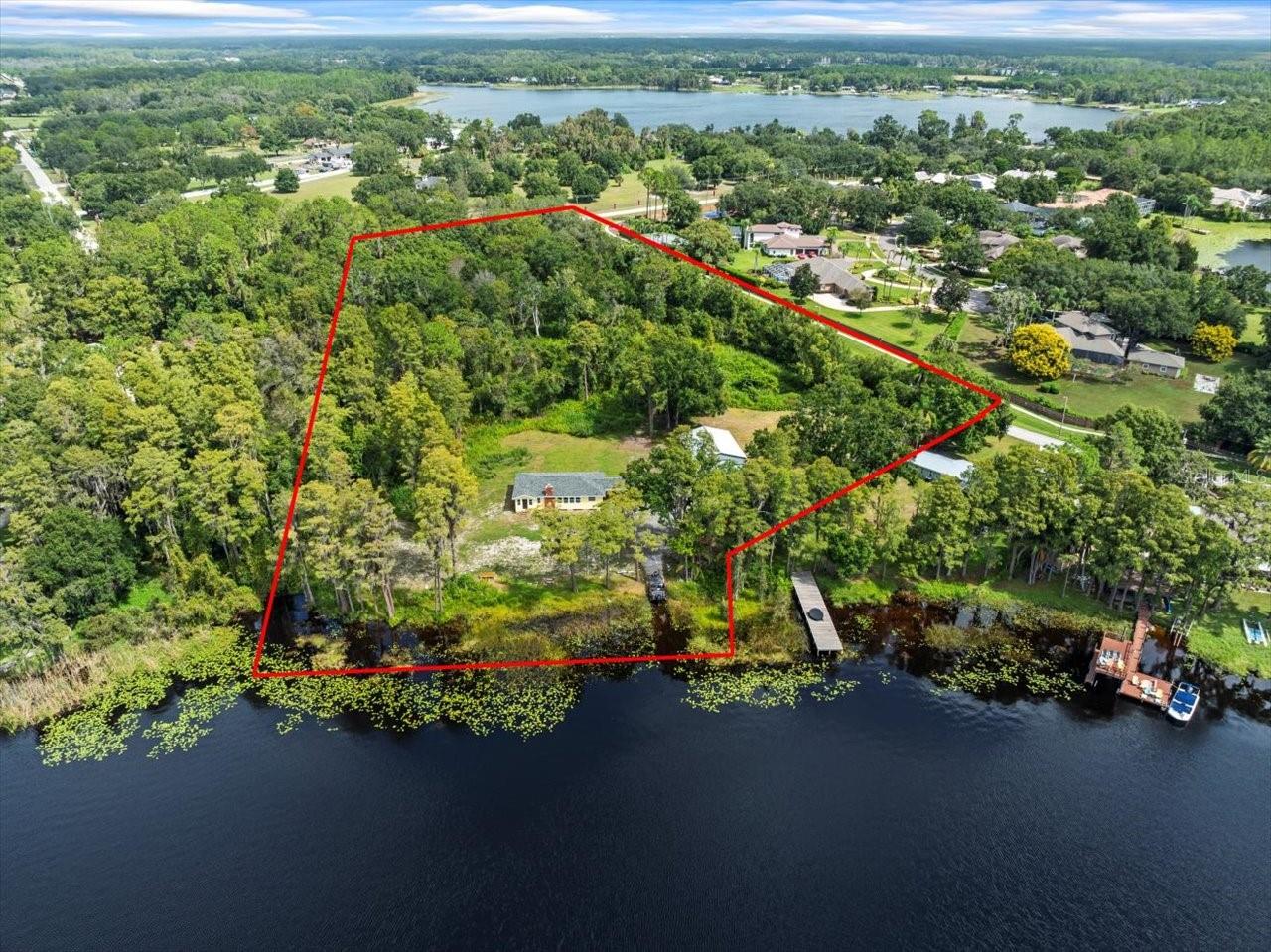 TB8445915 Property Photo