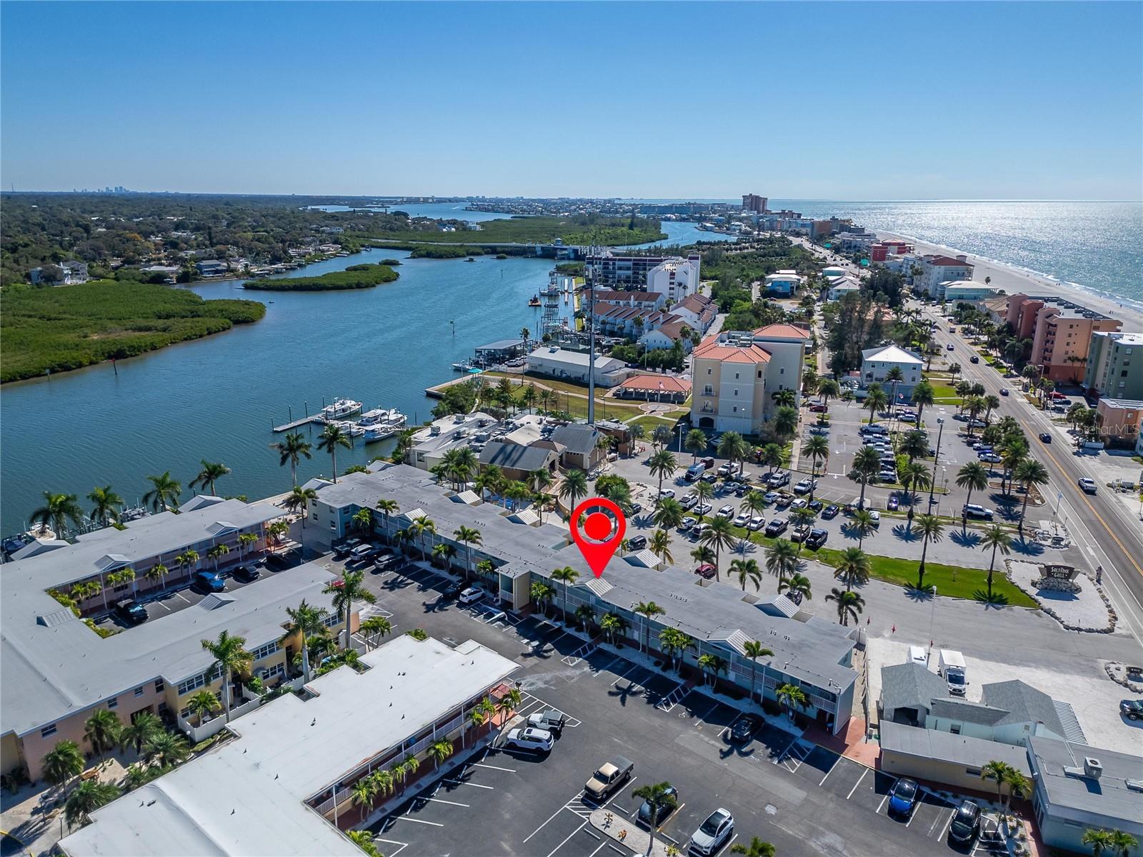 19714 GULF BLVD, INDIAN SHORES, FL, 33785