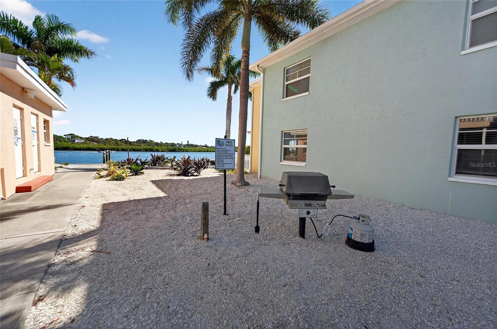 19714 GULF BLVD, INDIAN SHORES, FL, 33785