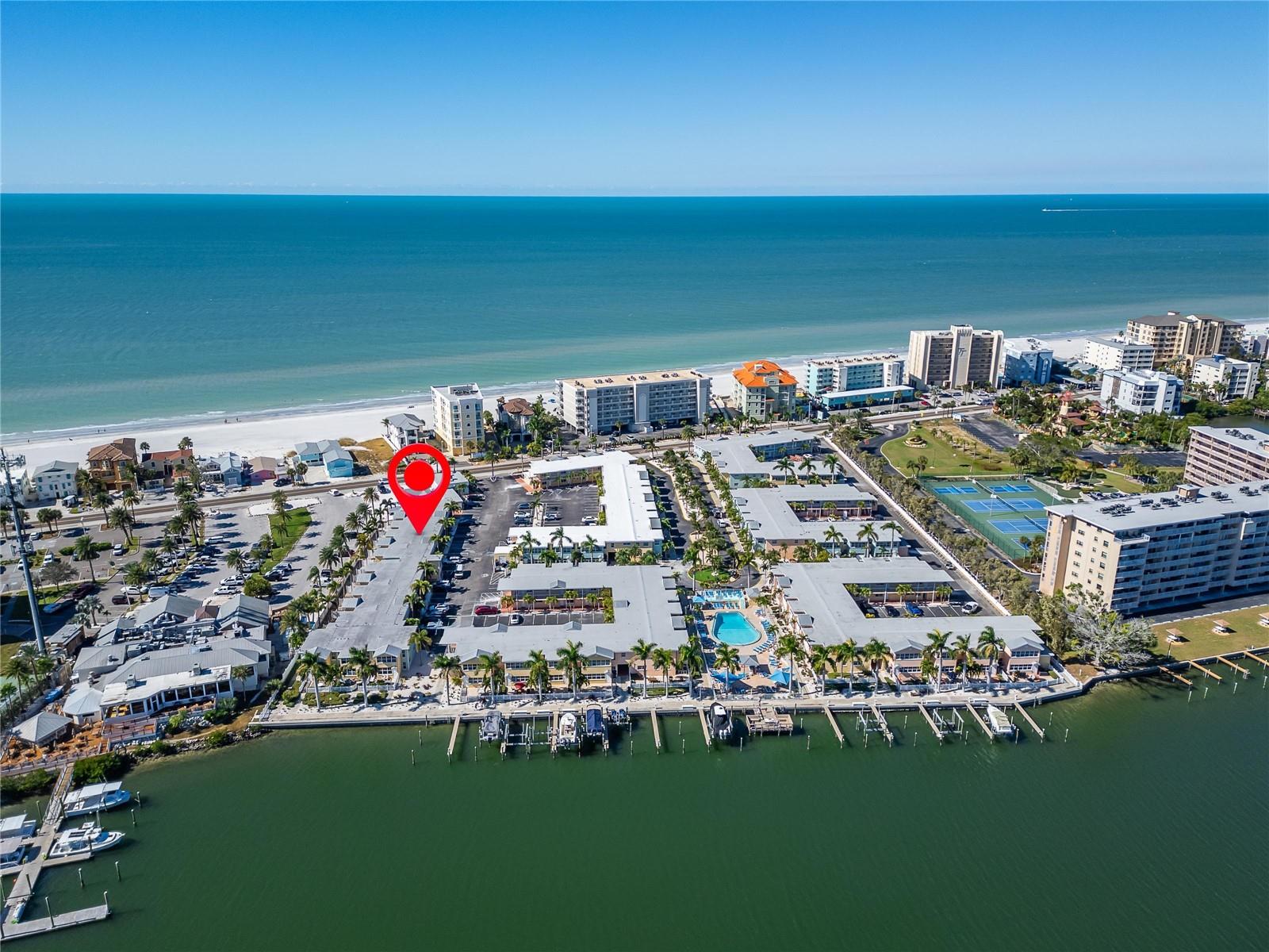 19714 GULF BLVD, INDIAN SHORES, FL, 33785