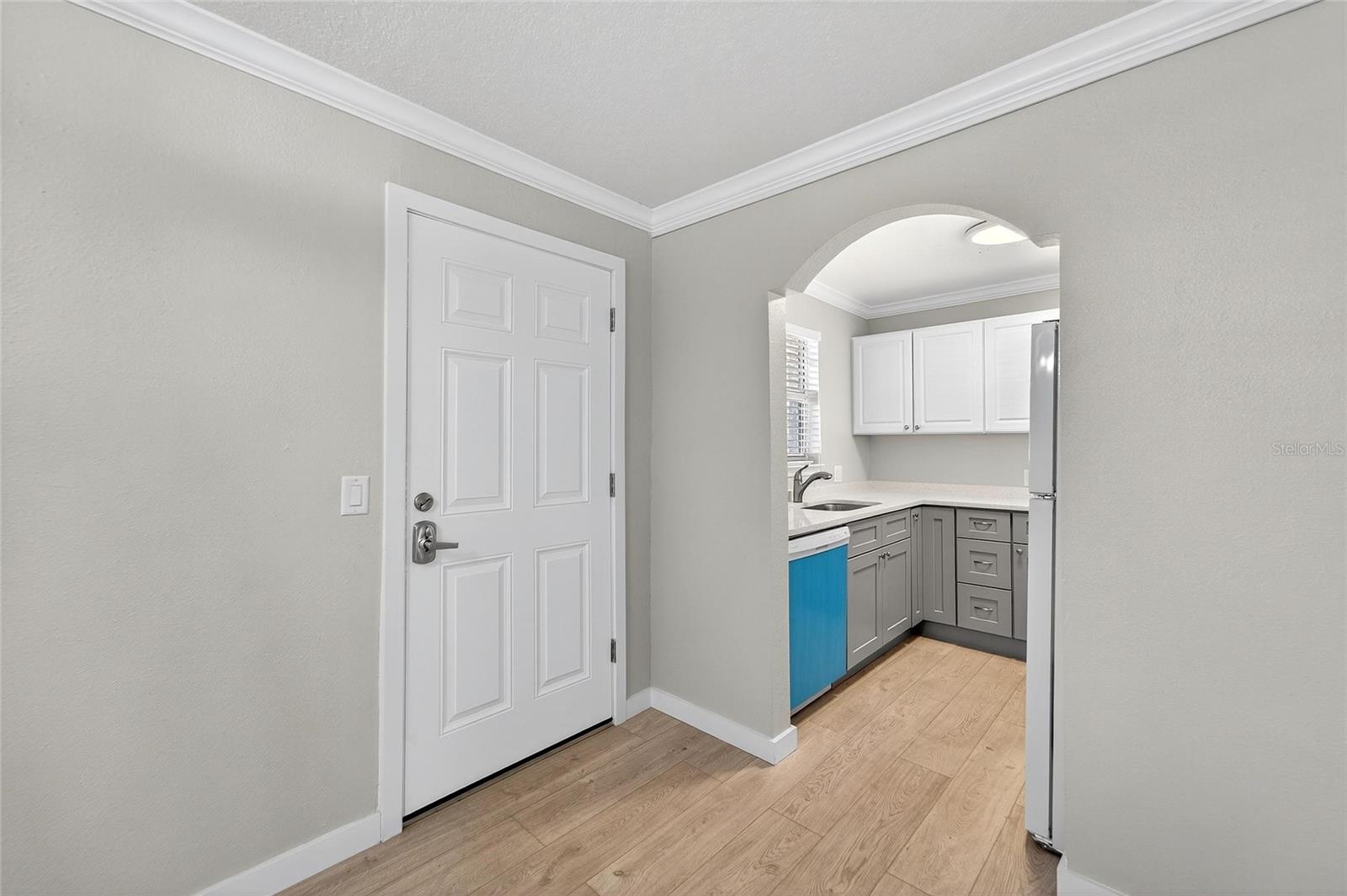 19714 GULF BLVD, INDIAN SHORES, FL, 33785