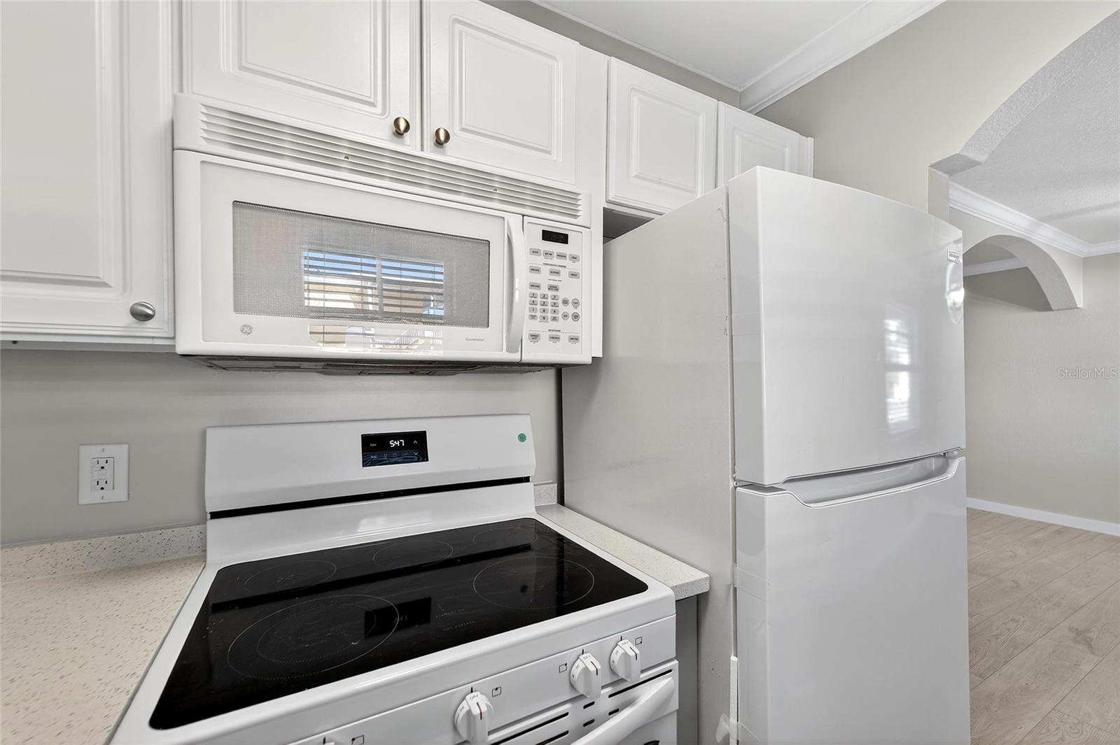 19714 GULF BLVD, INDIAN SHORES, FL, 33785