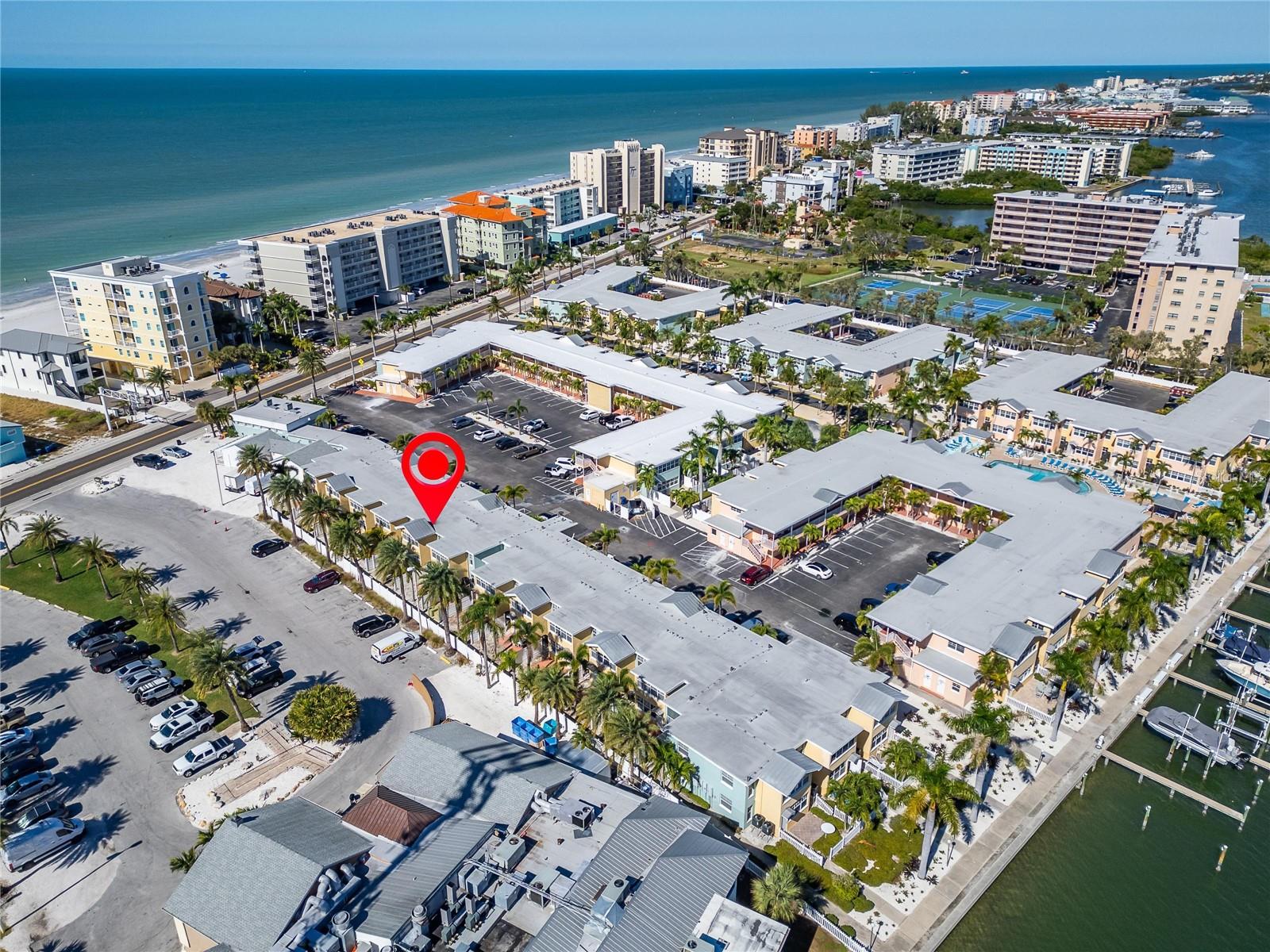 19714 GULF BLVD, INDIAN SHORES, FL, 33785