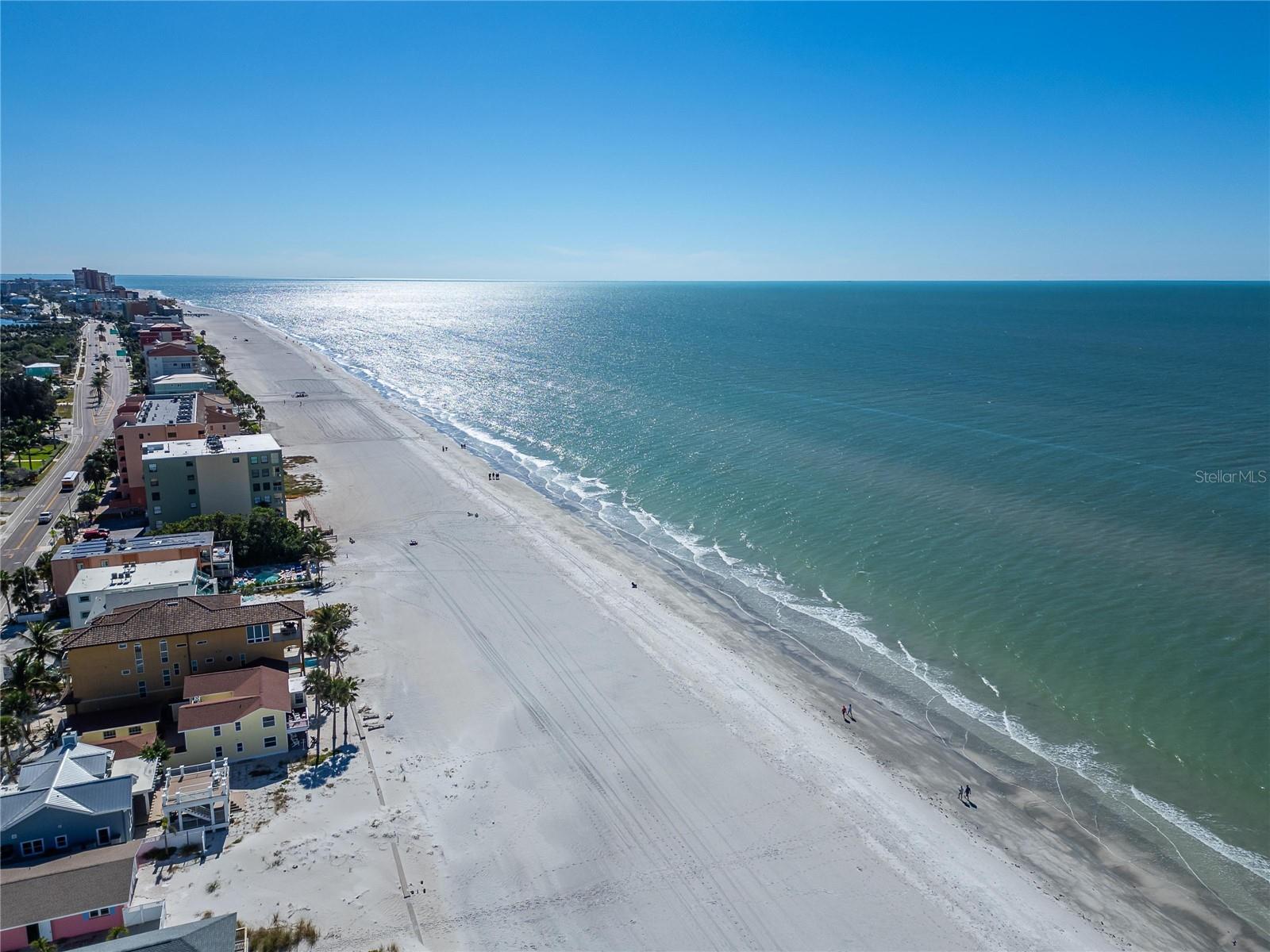 19714 GULF BLVD, INDIAN SHORES, FL, 33785