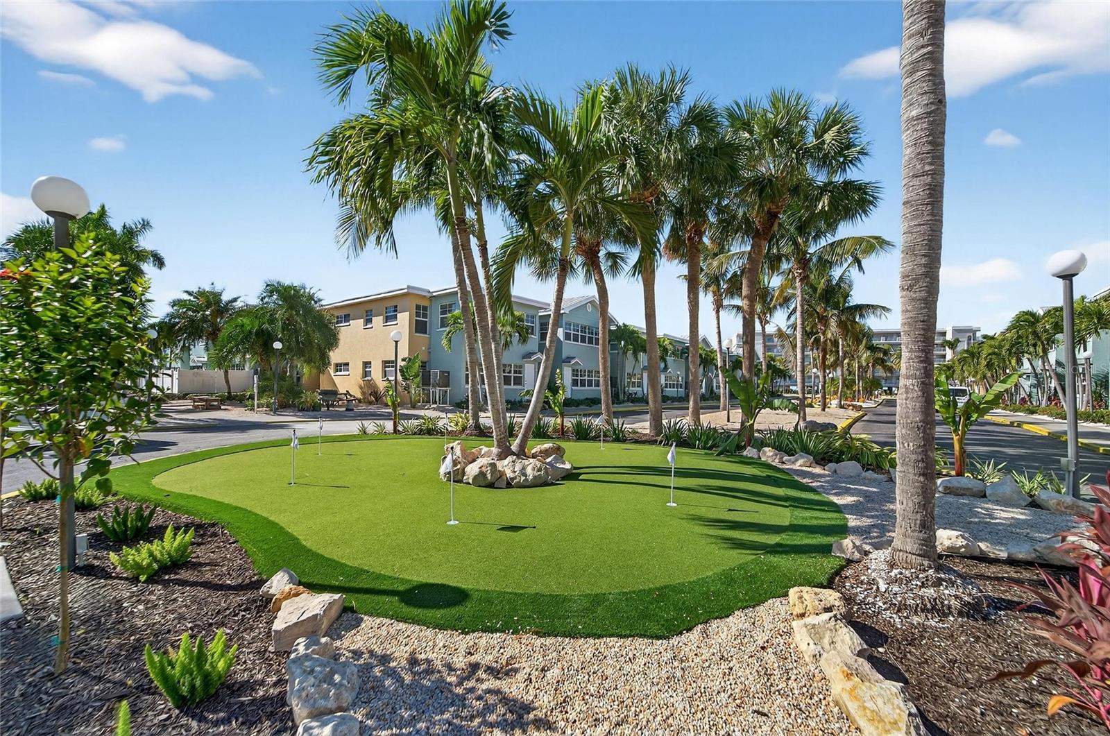 19714 GULF BLVD, INDIAN SHORES, FL, 33785