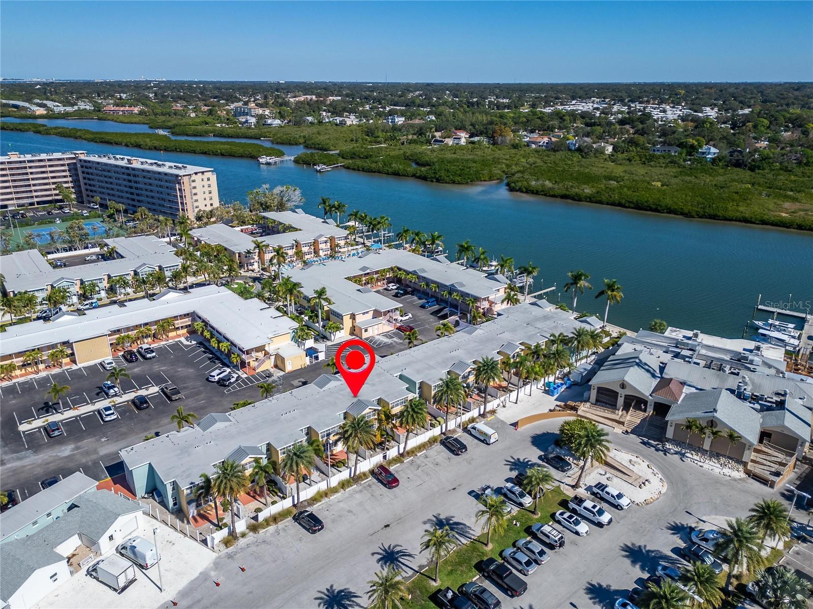 19714 GULF BLVD, INDIAN SHORES, FL, 33785