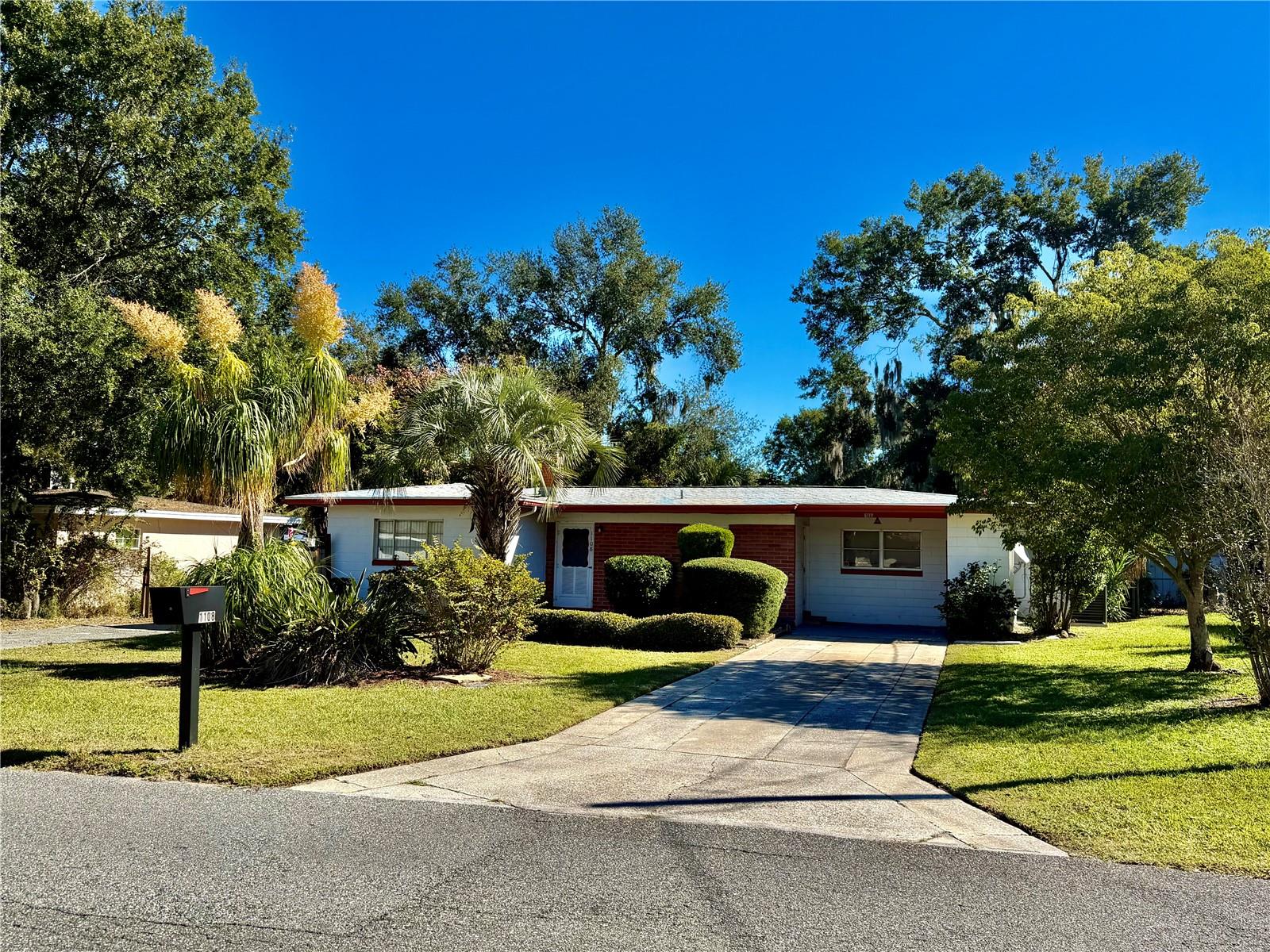 1108 LEE ST, LEESBURG, FL, 34748