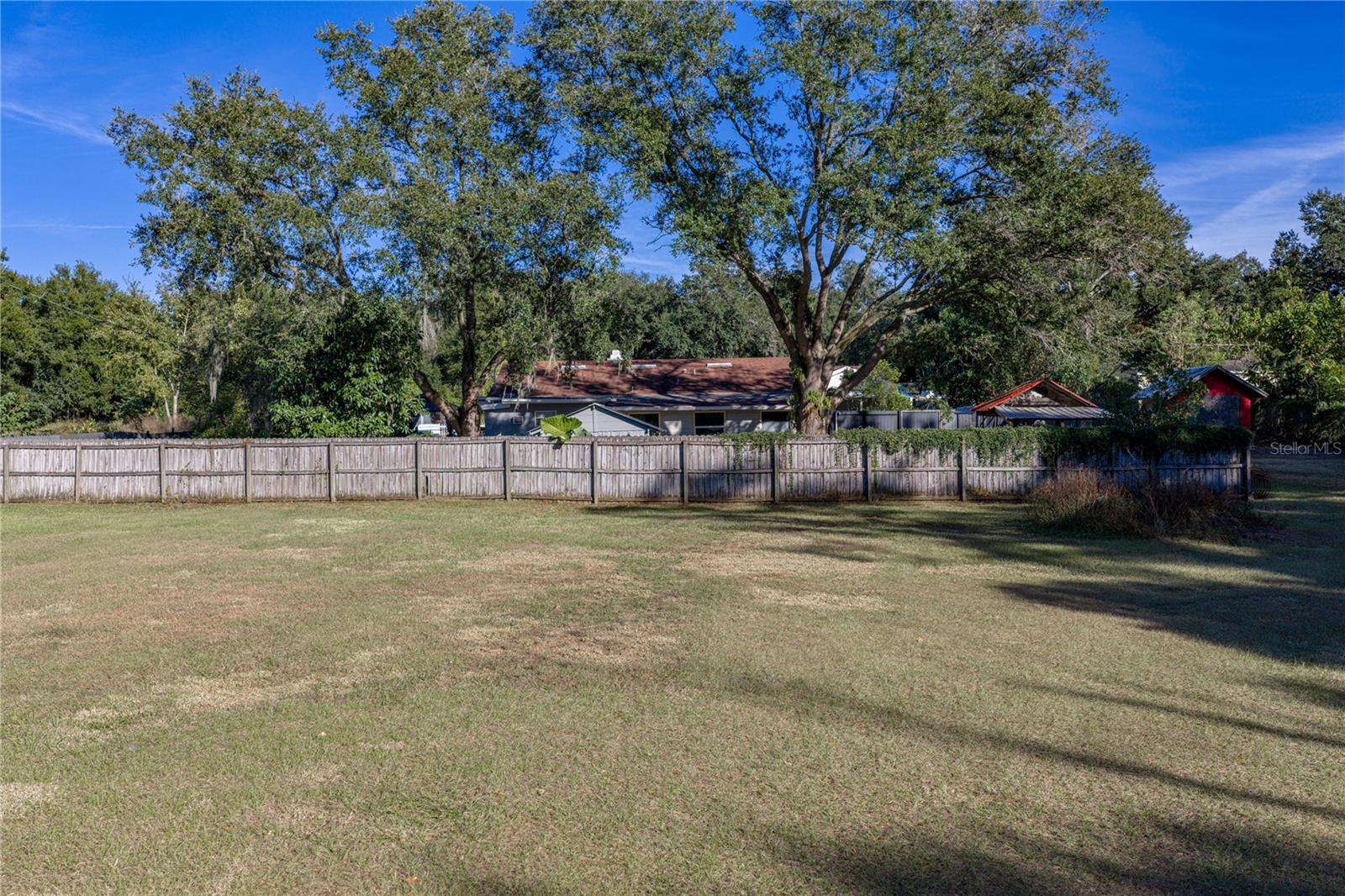 215 SKYWOOD DR, VALRICO, FL, 33594