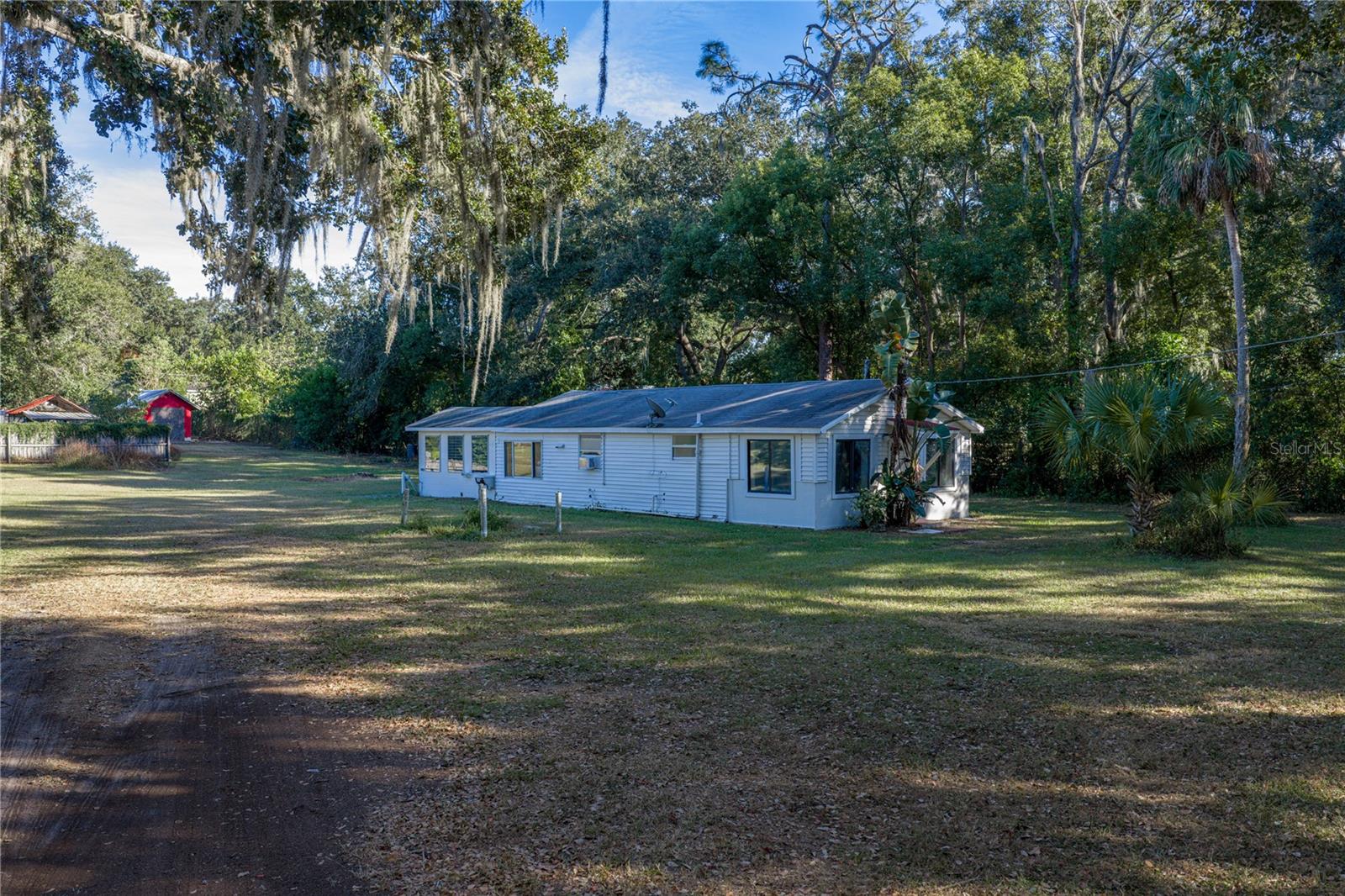 215 SKYWOOD DR, VALRICO, FL, 33594