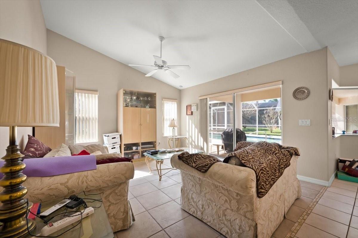 14 COLECHESTER LN, PALM COAST, FL, 32137