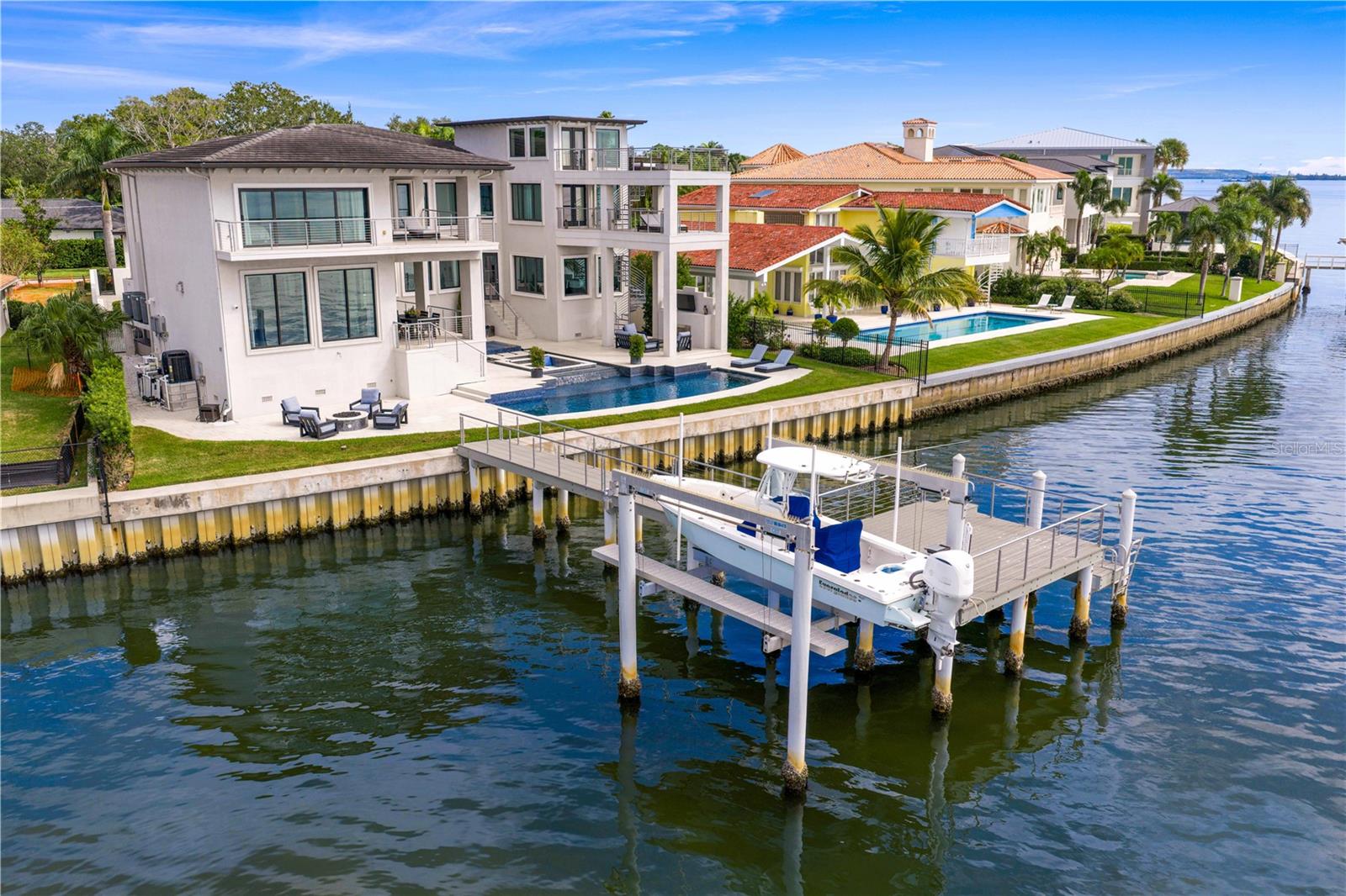 TB8446032 Property Photo