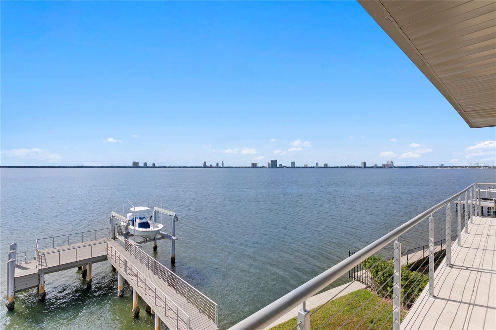 TB8446032 Property Photo